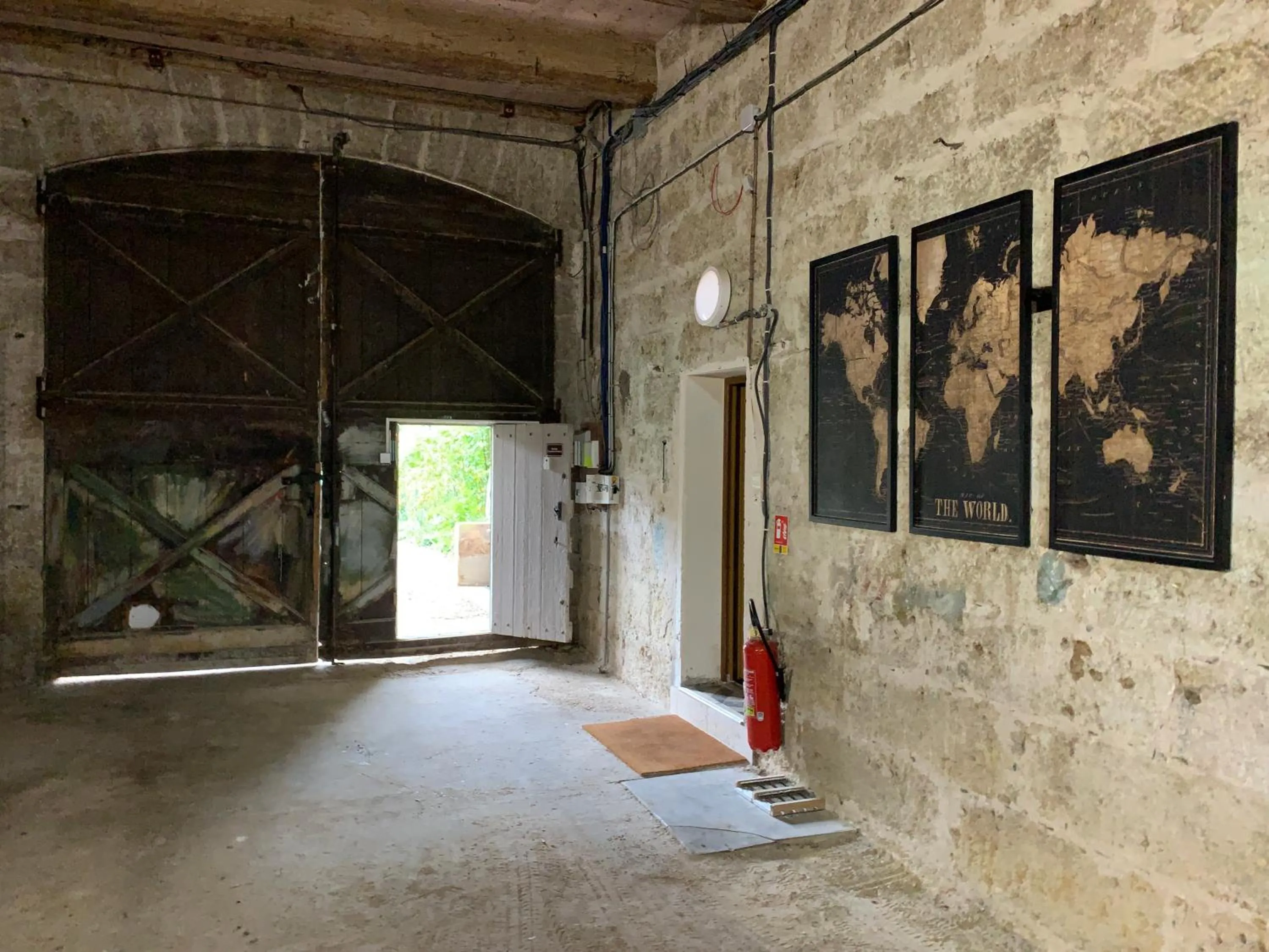 Parking in Chambre d'Hôtes Lo Componaïro