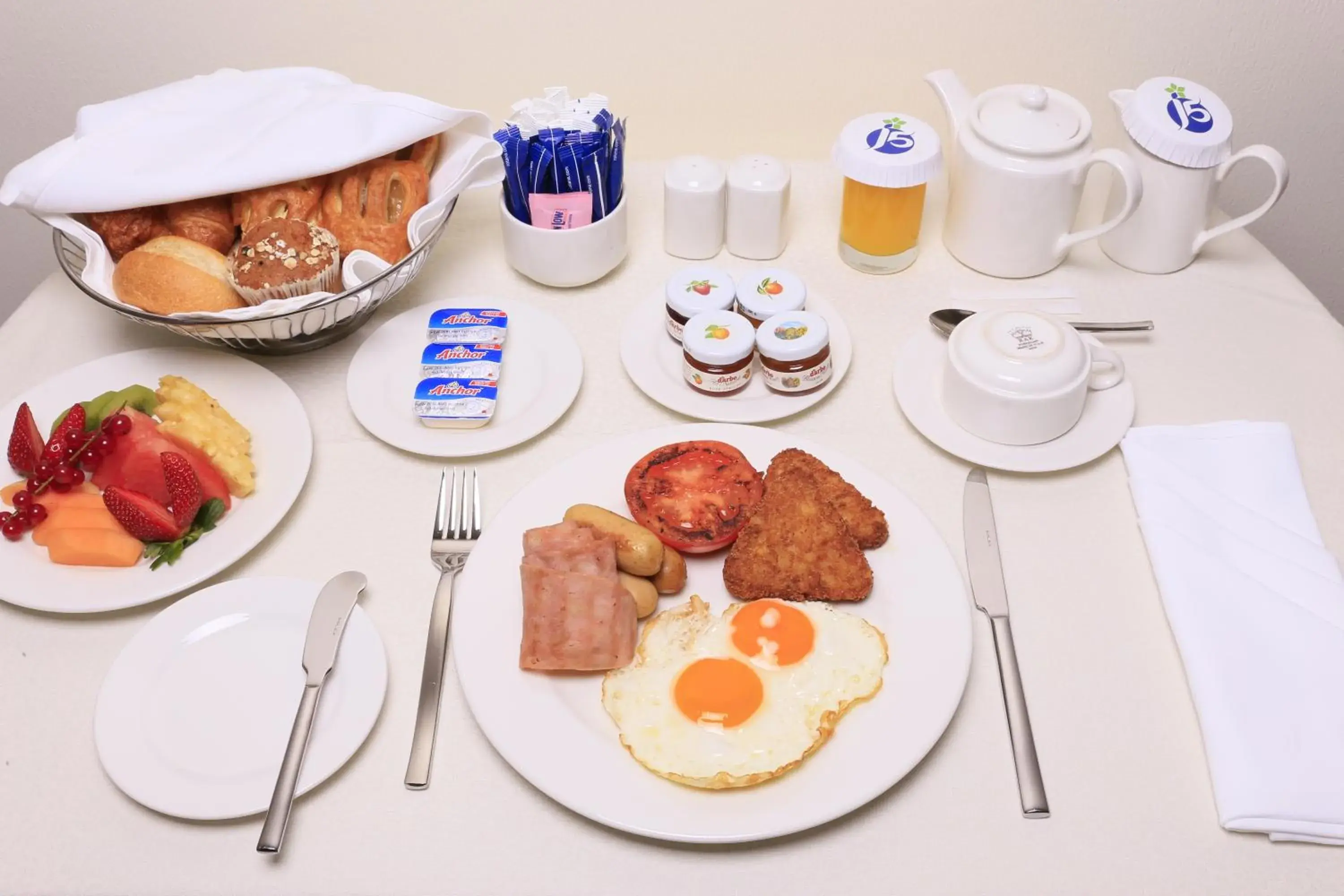 Breakfast in J5 Hotels – Port Saeed Breakfast in J5 Hotels – Port Saeed