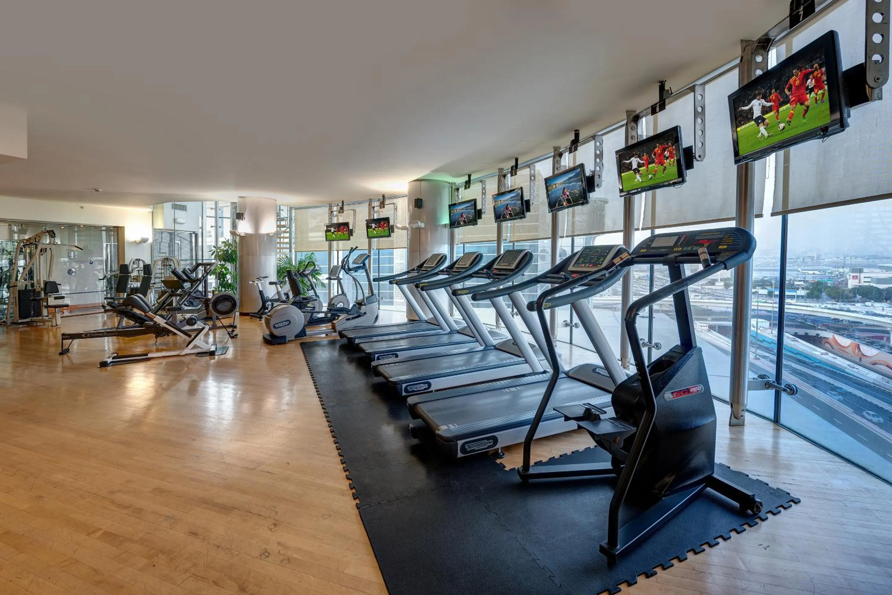 Fitness centre/facilities in J5 Hotels – Port Saeed