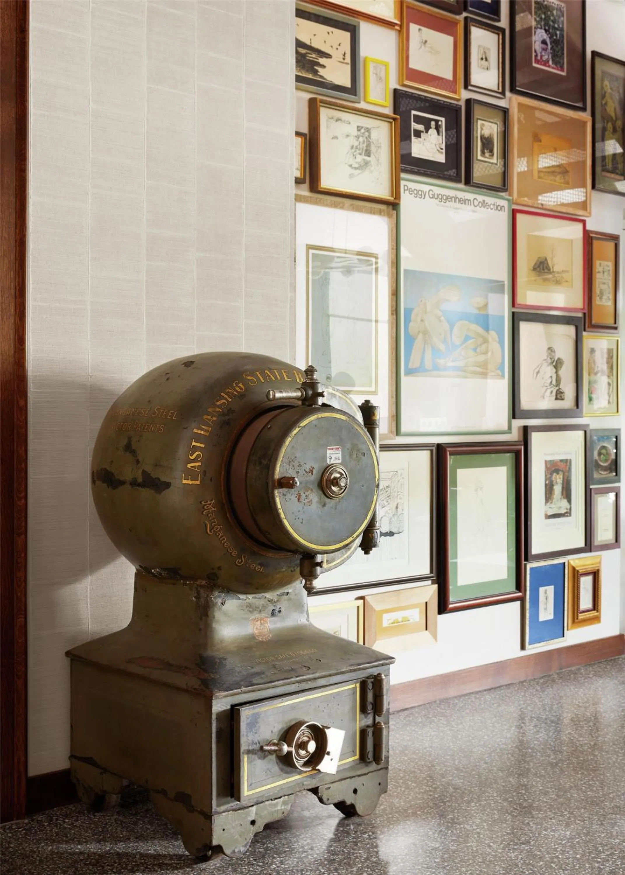 Decorative detail in Graduate by Hilton East Lansing