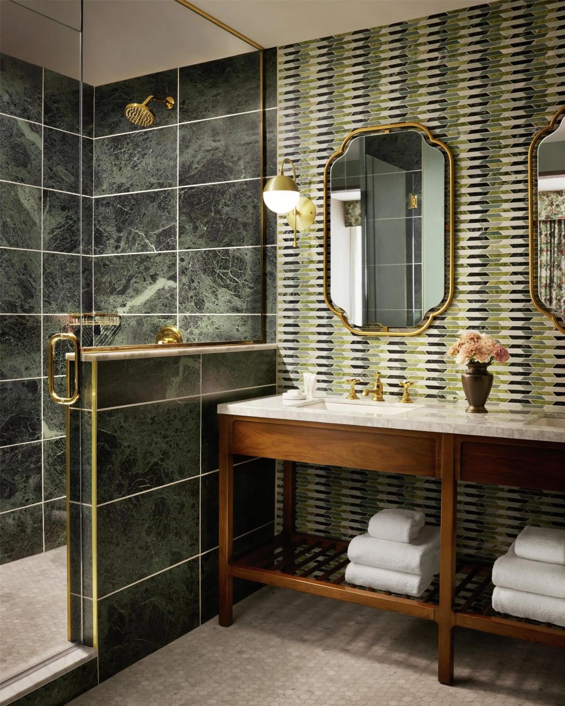 Bathroom in Graduate by Hilton East Lansing