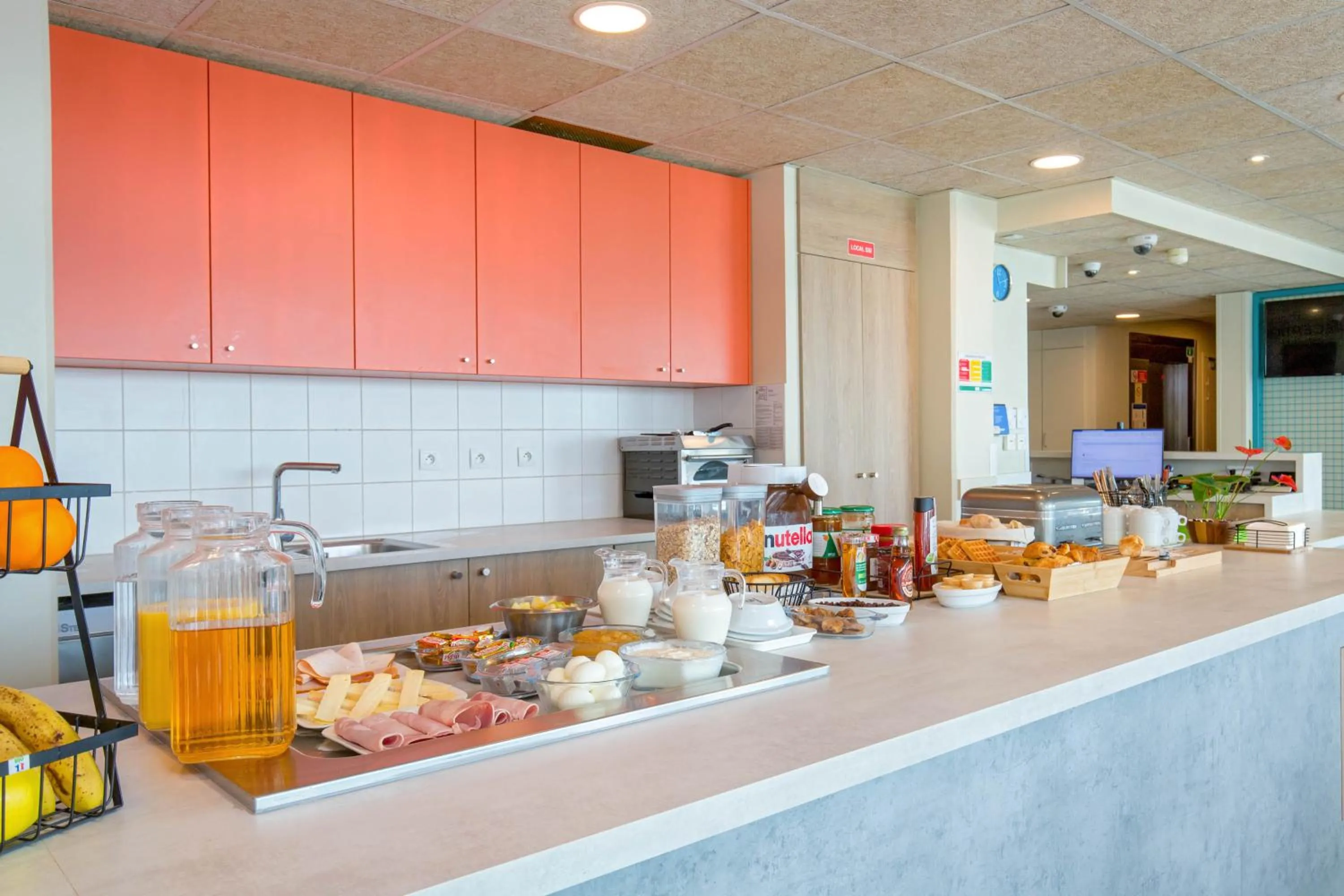 Breakfast in ibis budget Marseille L'Estaque