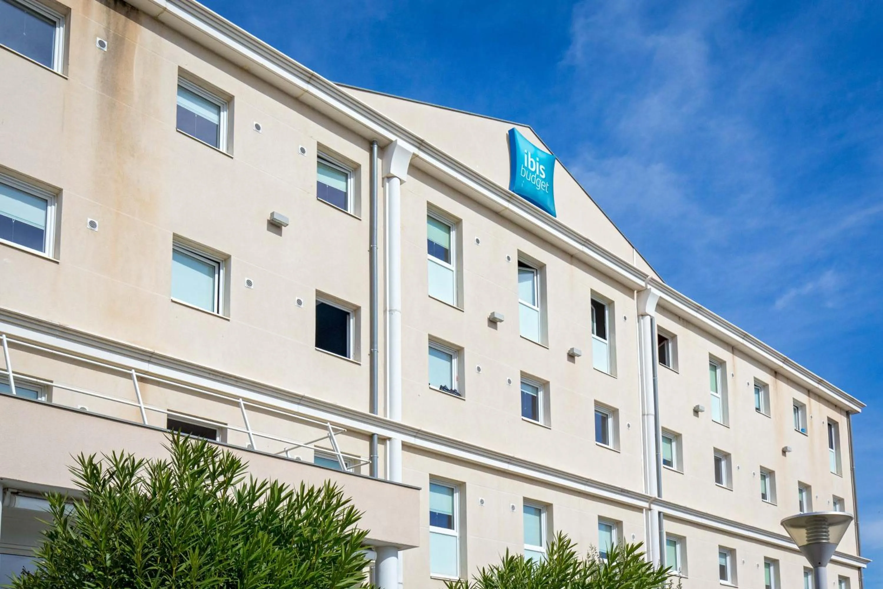 Property building in ibis budget Marseille L'Estaque