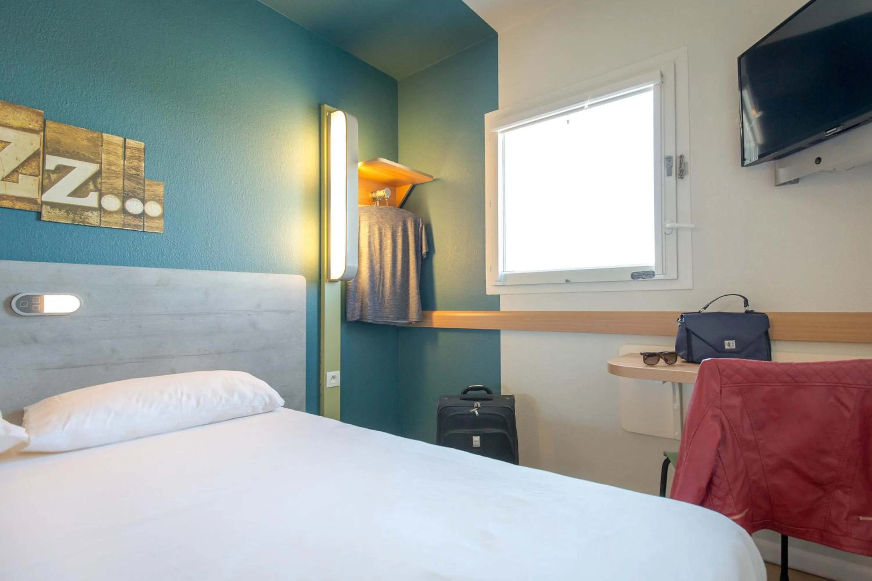 Bed in ibis budget Marseille L'Estaque