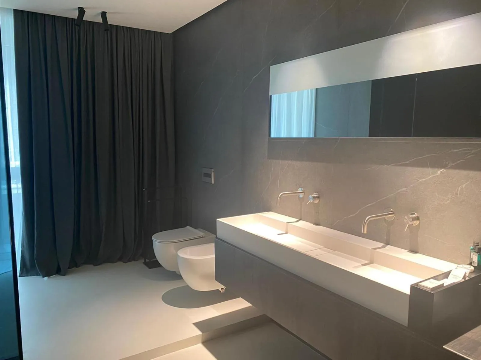 Shower in Meo Design Suites & Spa
