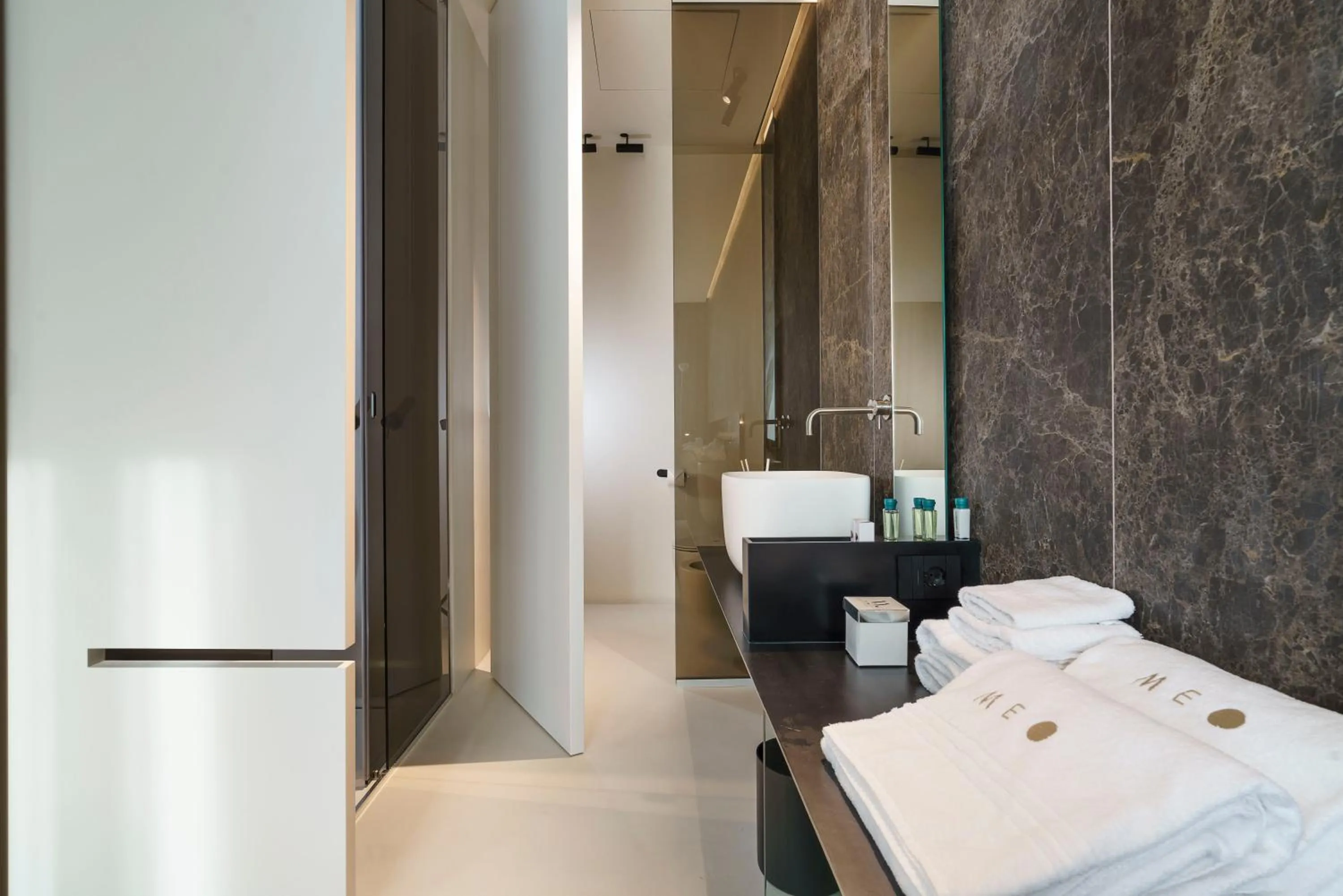 Nearby landmark, Bed in Meo Design Suites & Spa