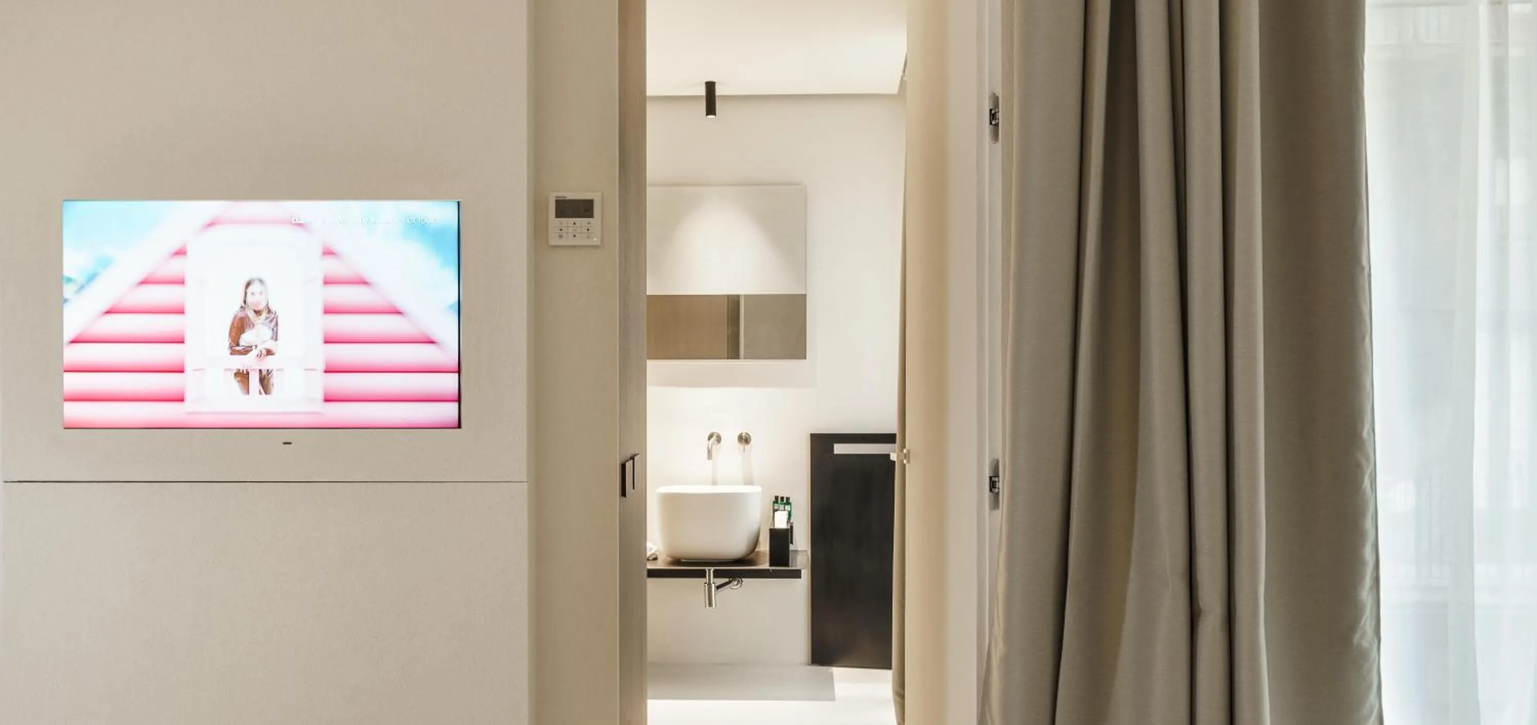 Shower in Meo Design Suites & Spa