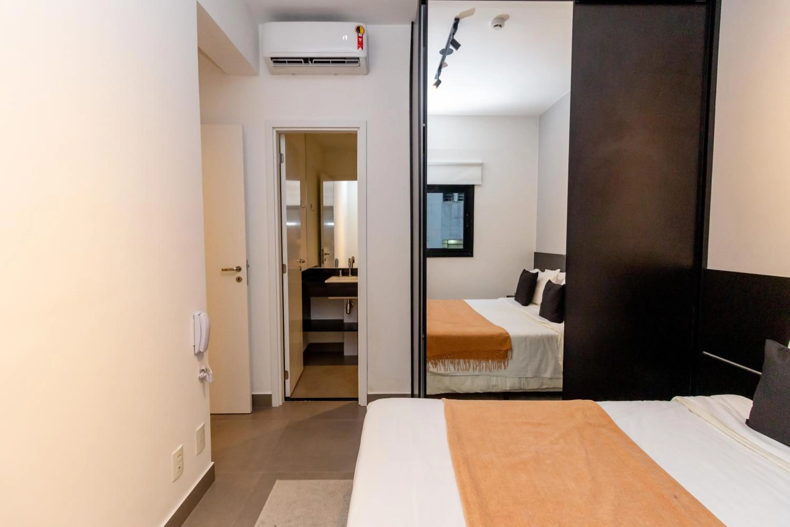 Apartment in 360 VN Capote Valente by Housi