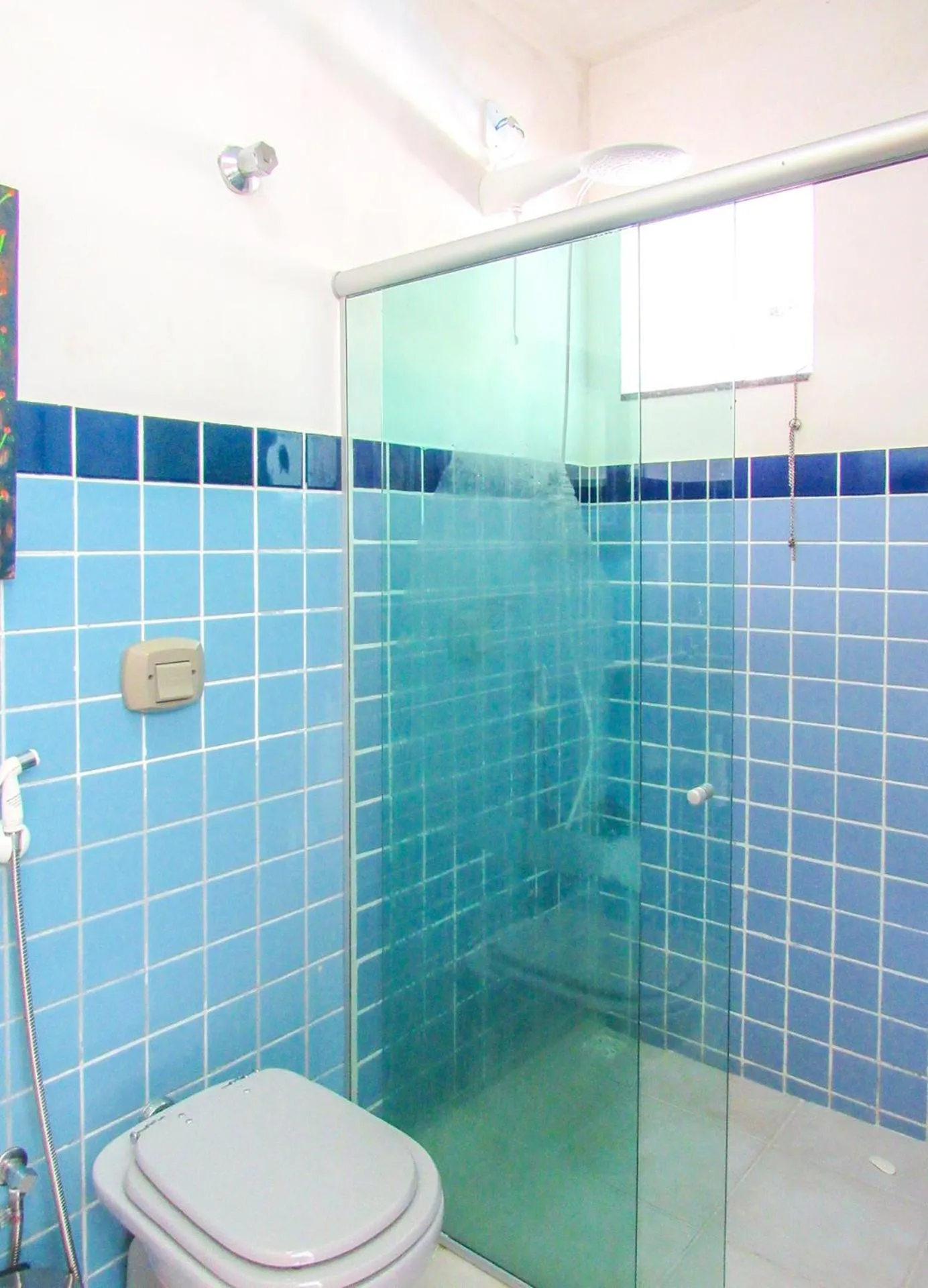 Bathroom in Casa c wifi e lazer perto da praia em Porto Seguro