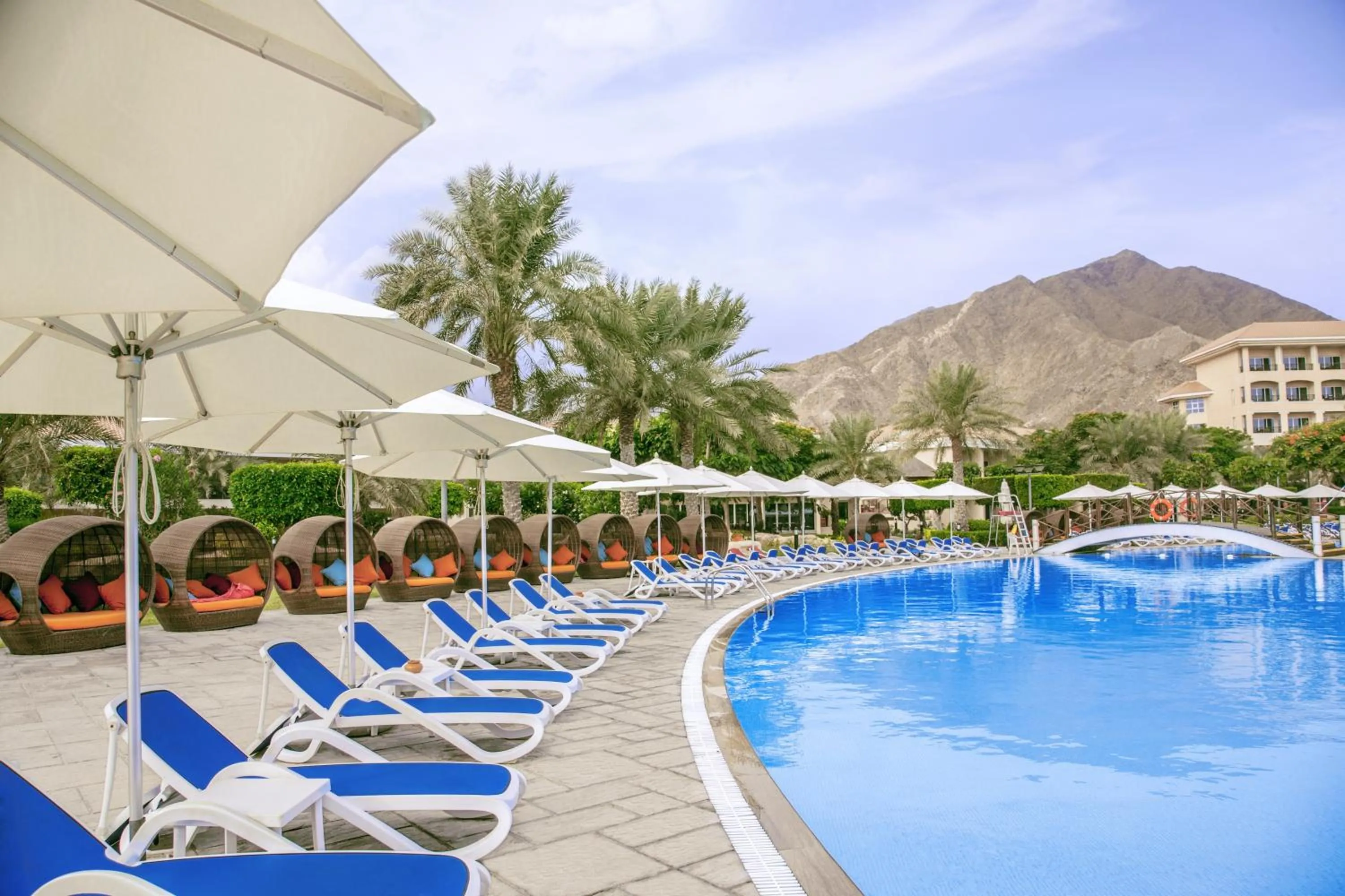 Swimming pool in Fujairah Rotana Resort & Spa - Al Aqah Beach