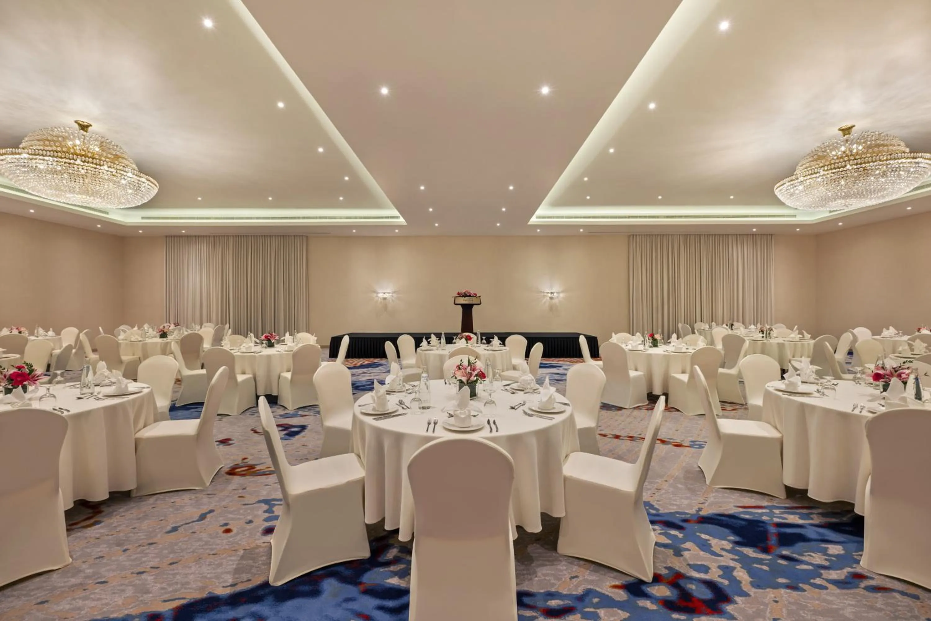 Banquet/Function facilities in Fujairah Rotana Resort & Spa - Al Aqah Beach