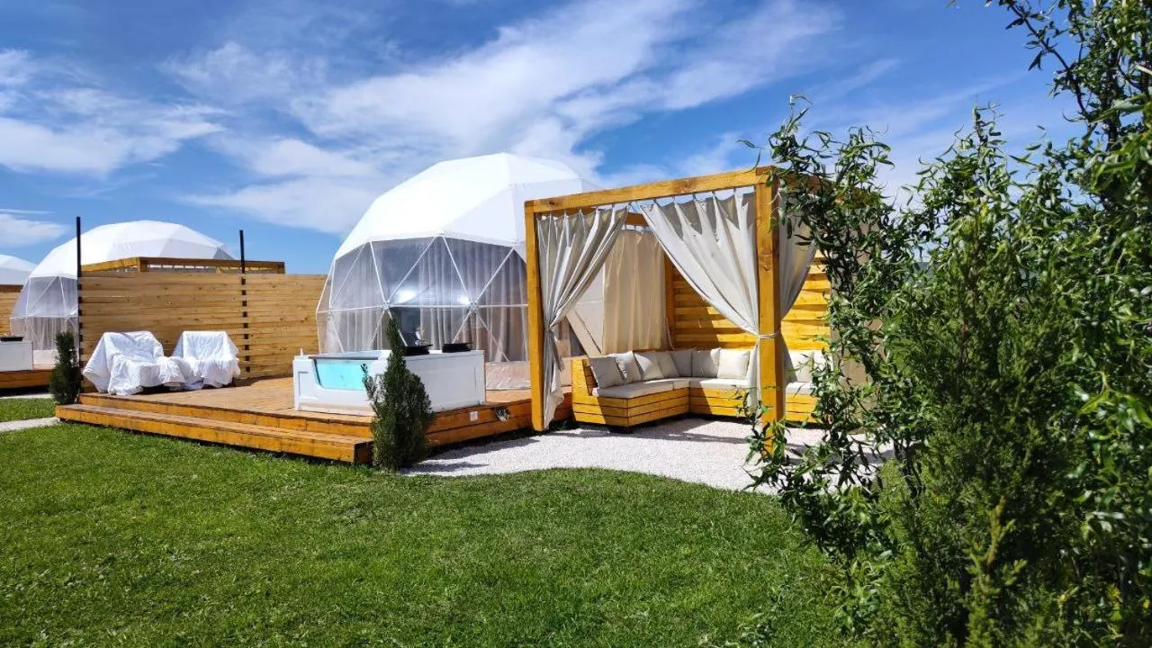 Patio in Jewelberry Glamping Hotel Tbilisi