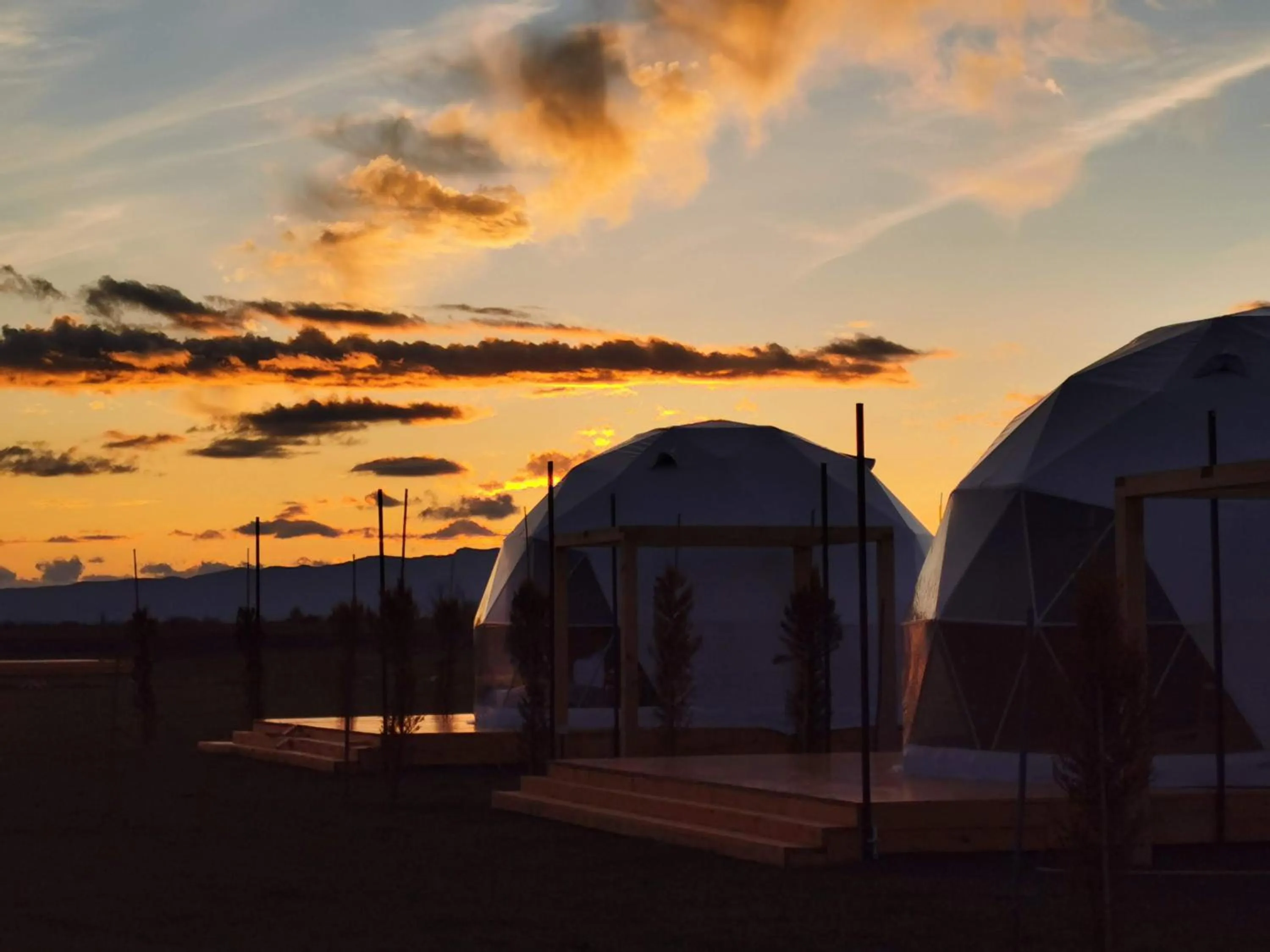 Sunset in Jewelberry Glamping Hotel Tbilisi