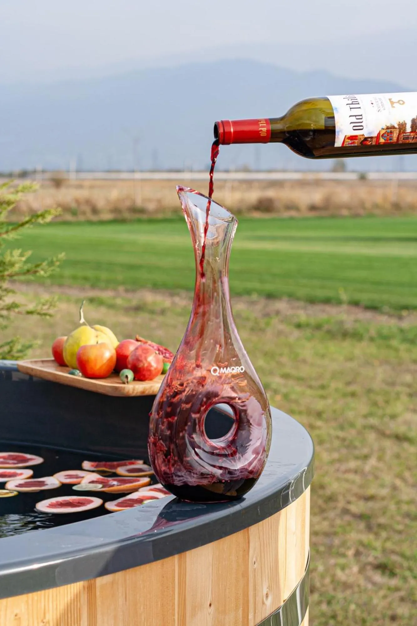 Hot Tub in Jewelberry Glamping Hotel Tbilisi