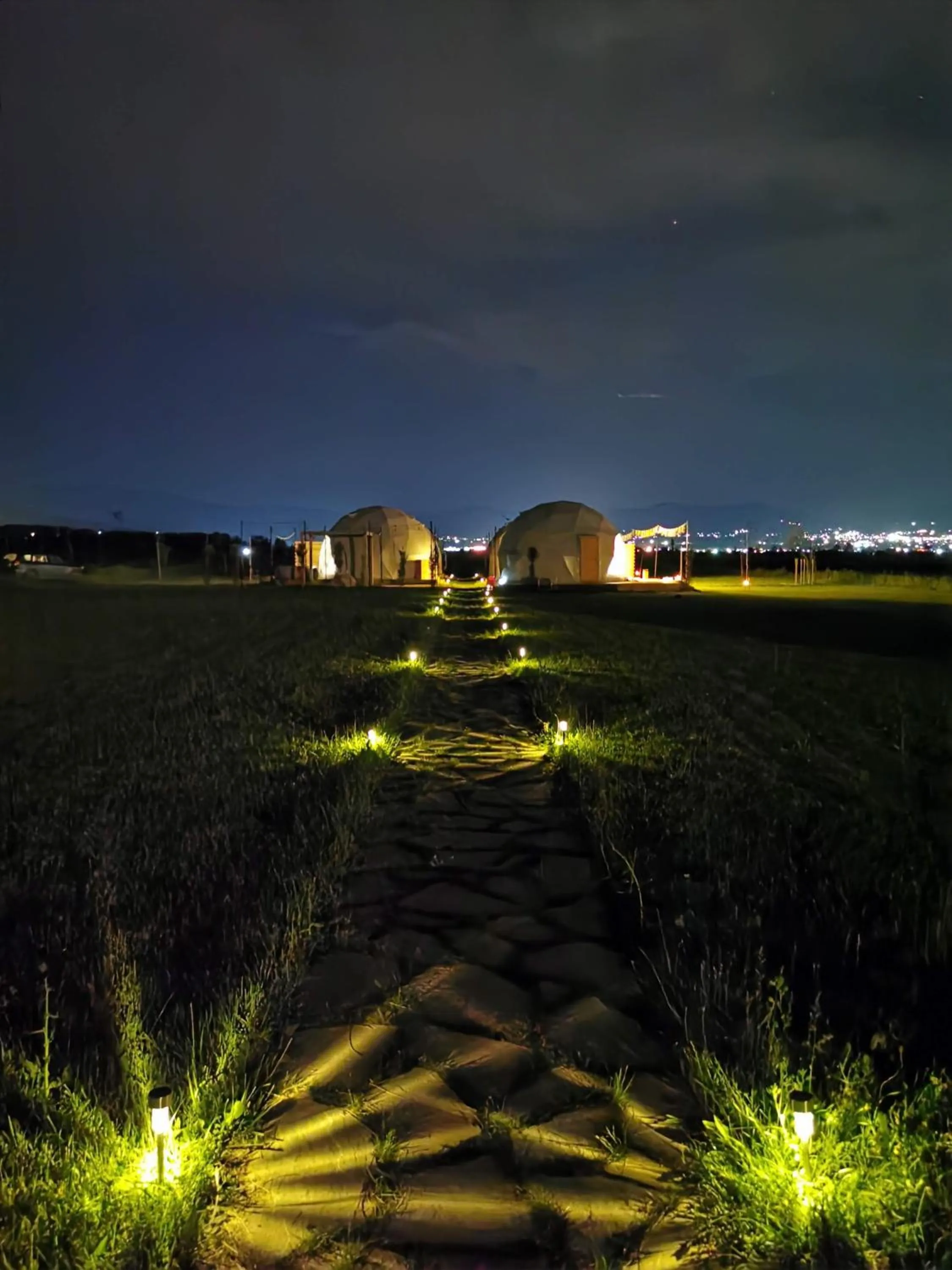 Night in Jewelberry Glamping Hotel Tbilisi