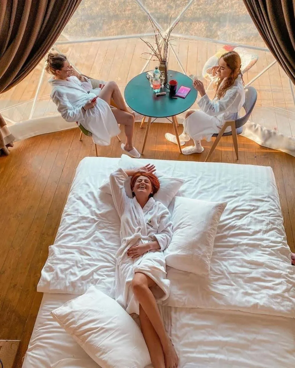 Bed in Jewelberry Glamping Hotel Tbilisi