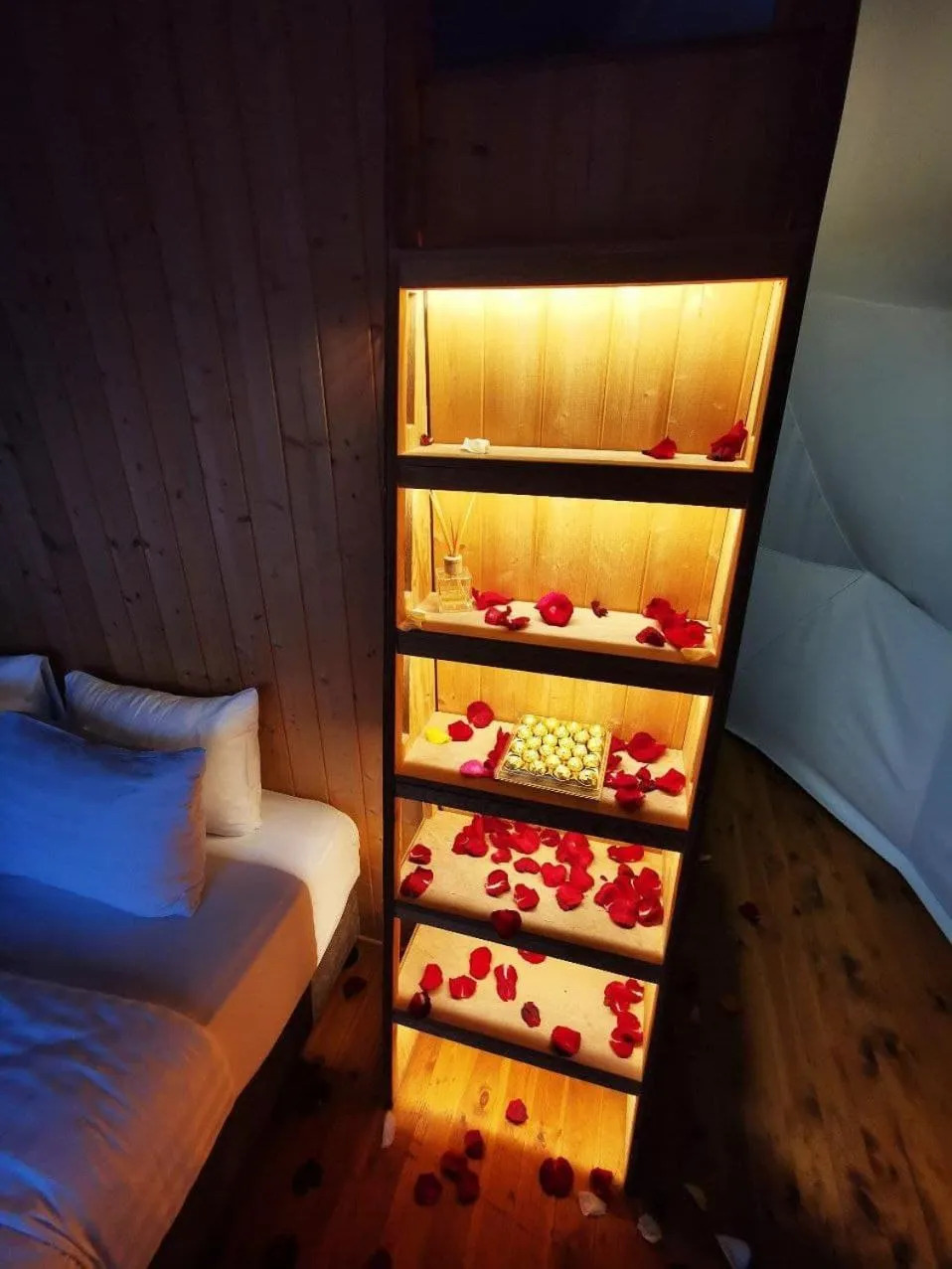Jewelberry Glamping Hotel Tbilisi