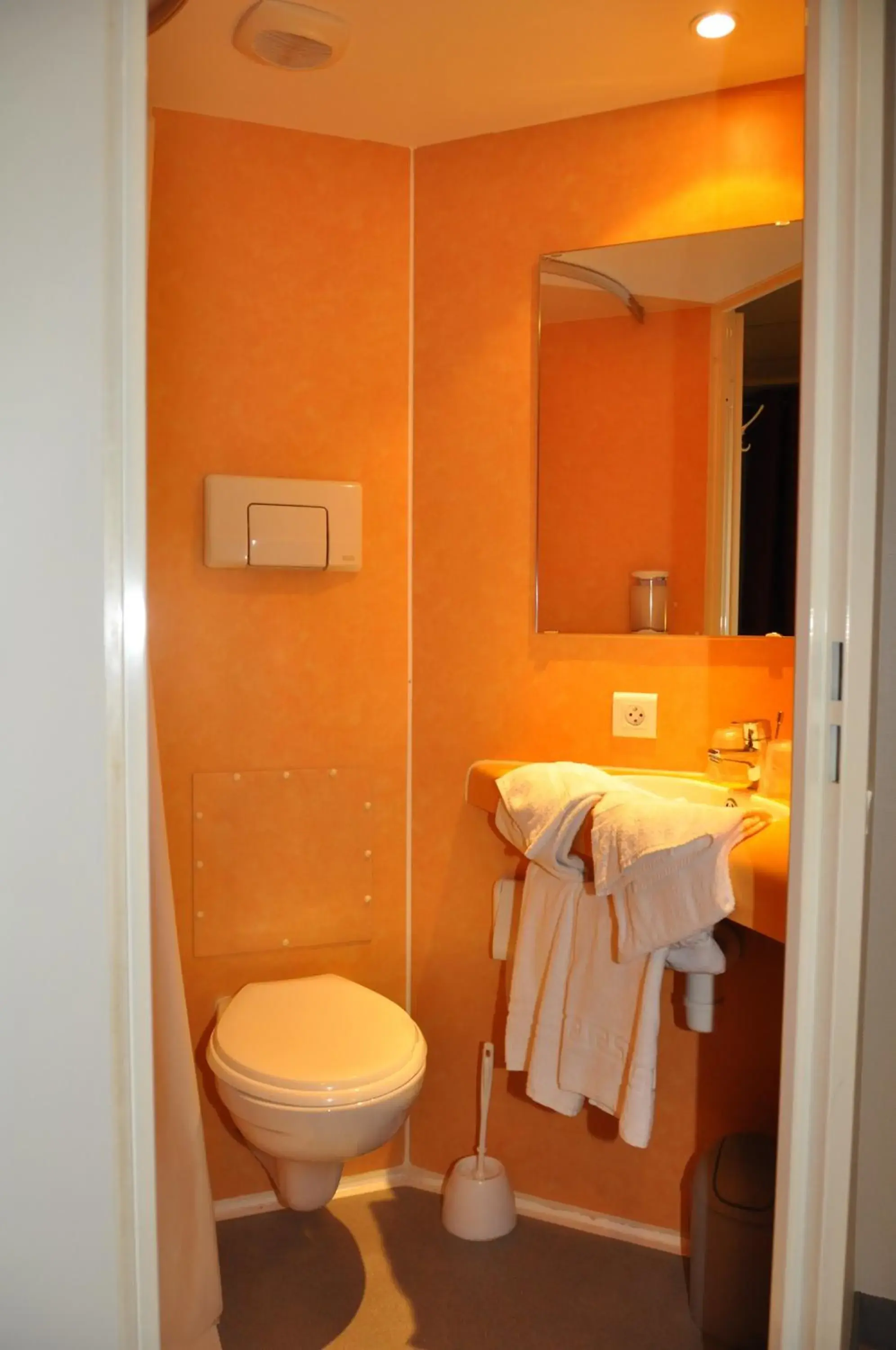 Double Room in Hotel Lux Double Room in Hotel Lux