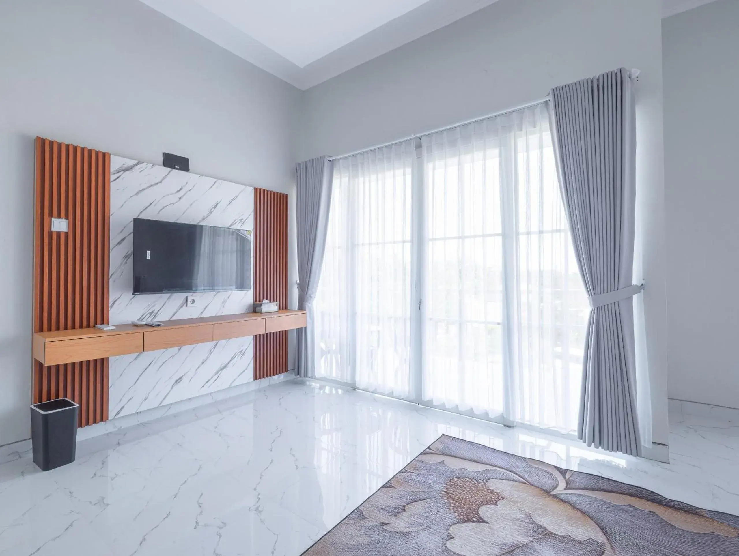 TV and multimedia, Bed in The Bingin Sari Jimbaran TV and multimedia, Bed in The Bingin Sari Jimbaran