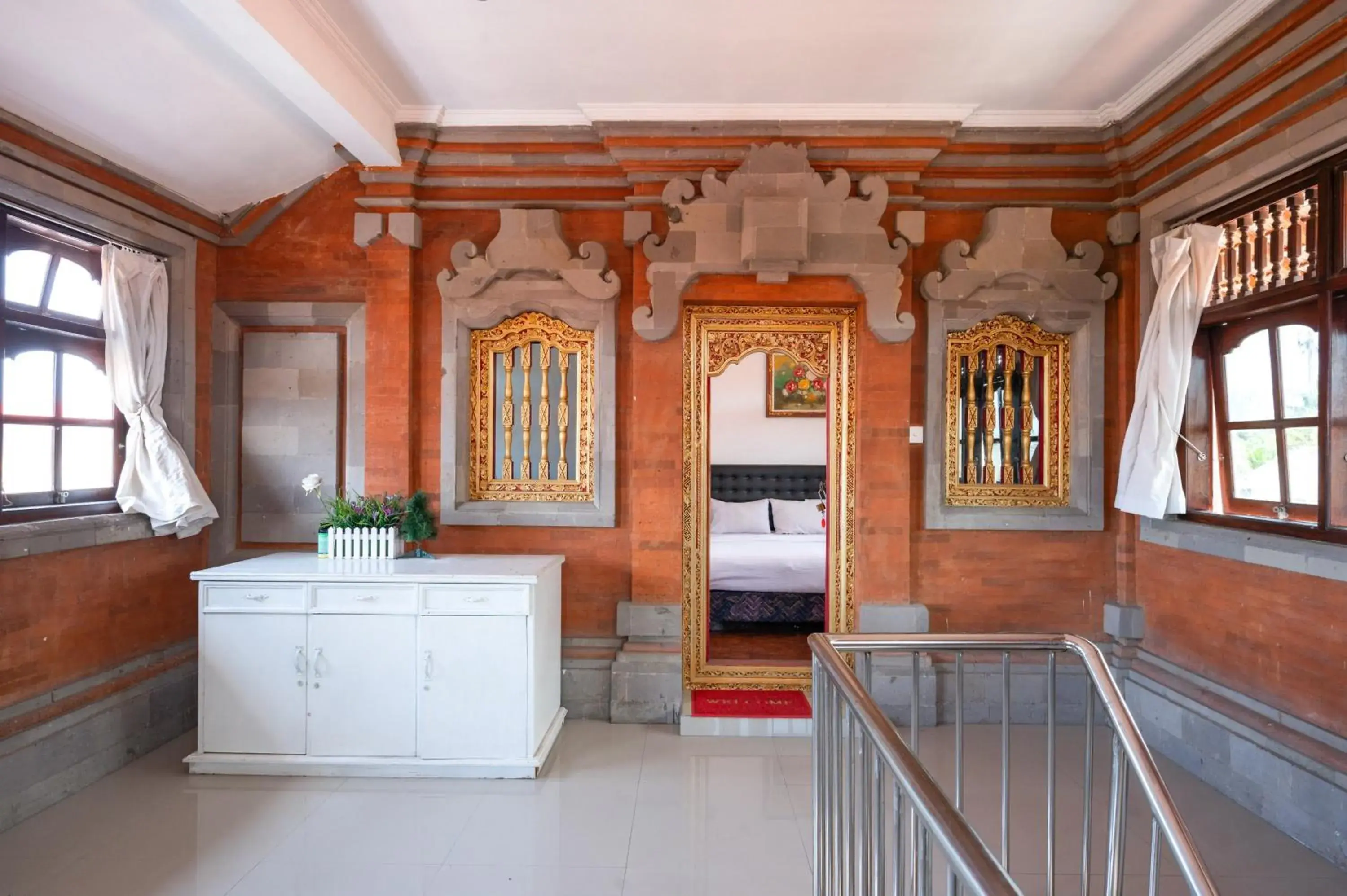 Lobby or reception in Ceria Guesthouse Seminyak Mitra RedDoorz Lobby or reception in Ceria Guesthouse Seminyak Mitra RedDoorz