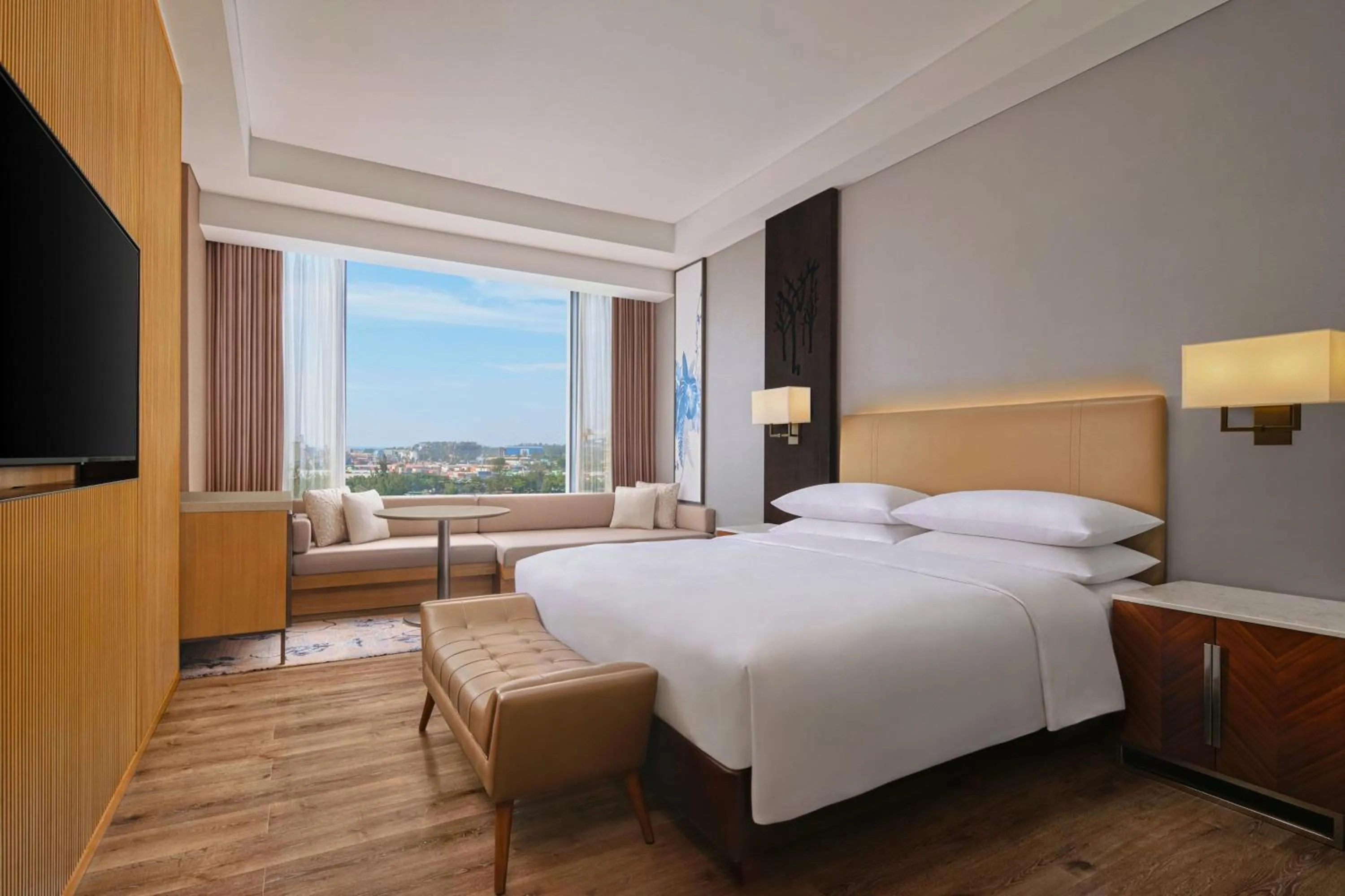 Photo of the whole room, Bed in Batam Marriott Hotel Harbour Bay