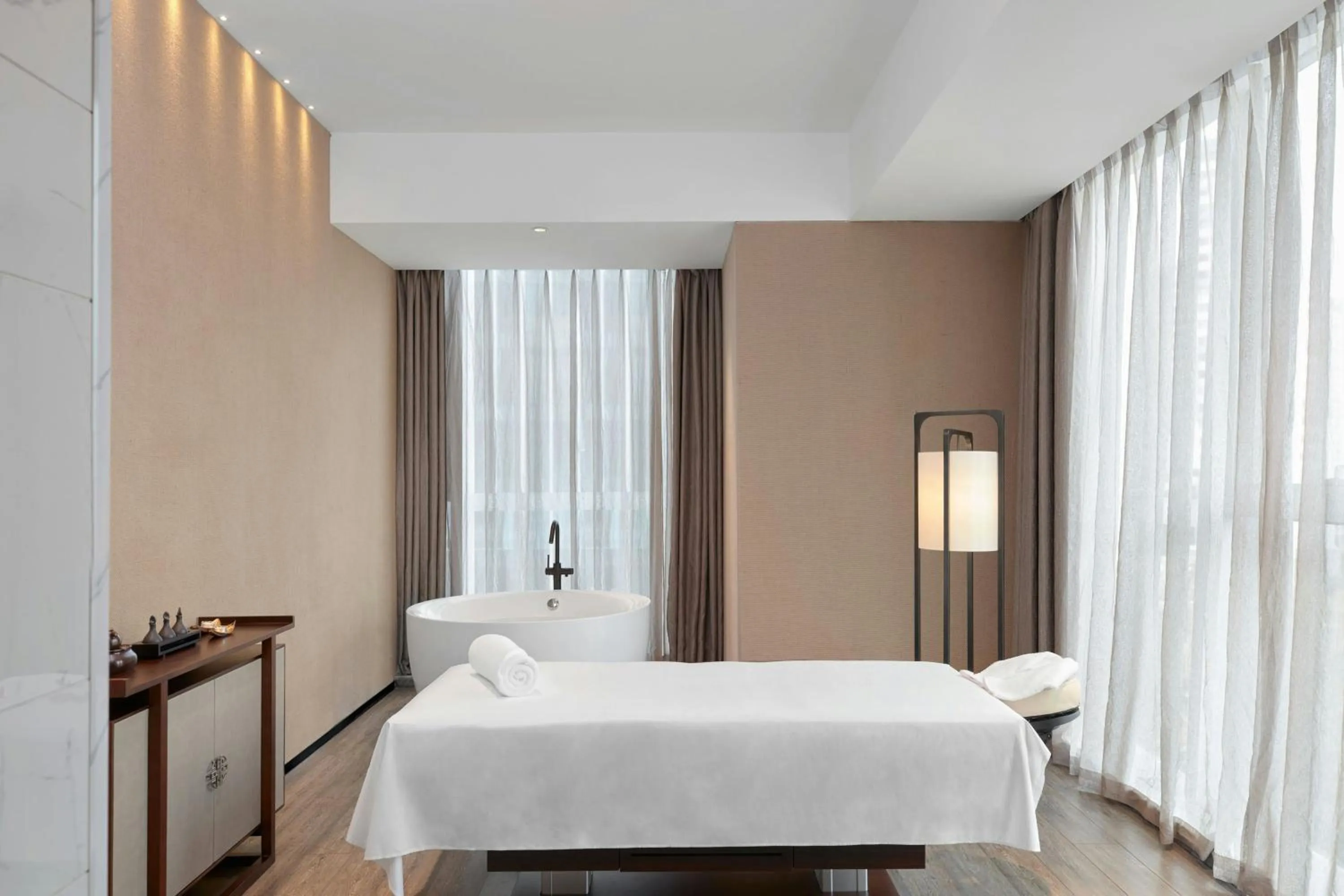 Spa and wellness centre/facilities, Bed in Sheraton Kunming