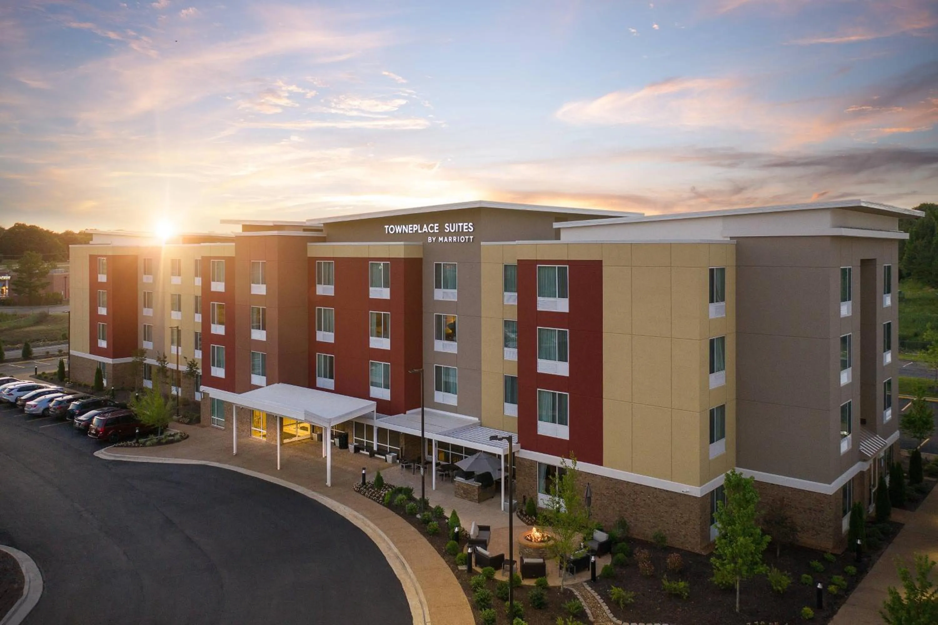 Property building in TownePlace Suites by Marriott Memphis Olive Branch