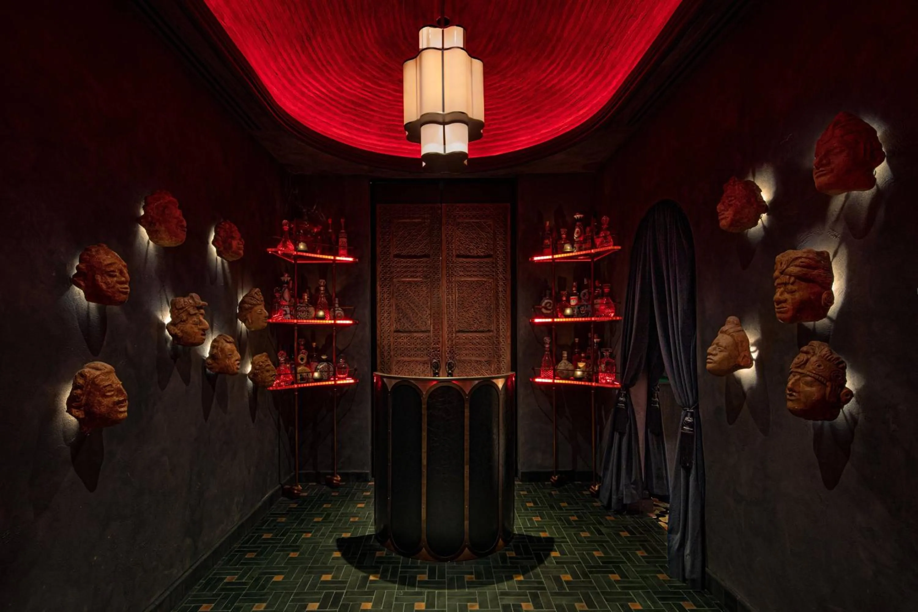 Restaurant/places to eat in Moxy Miami South Beach