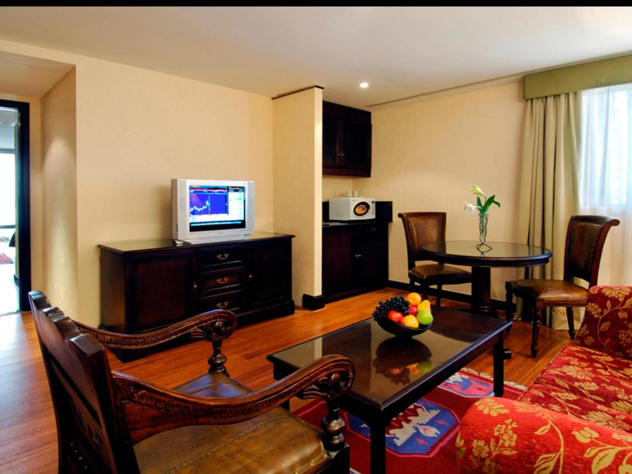 Bed in Arabian Courtyard Hotel & Spa