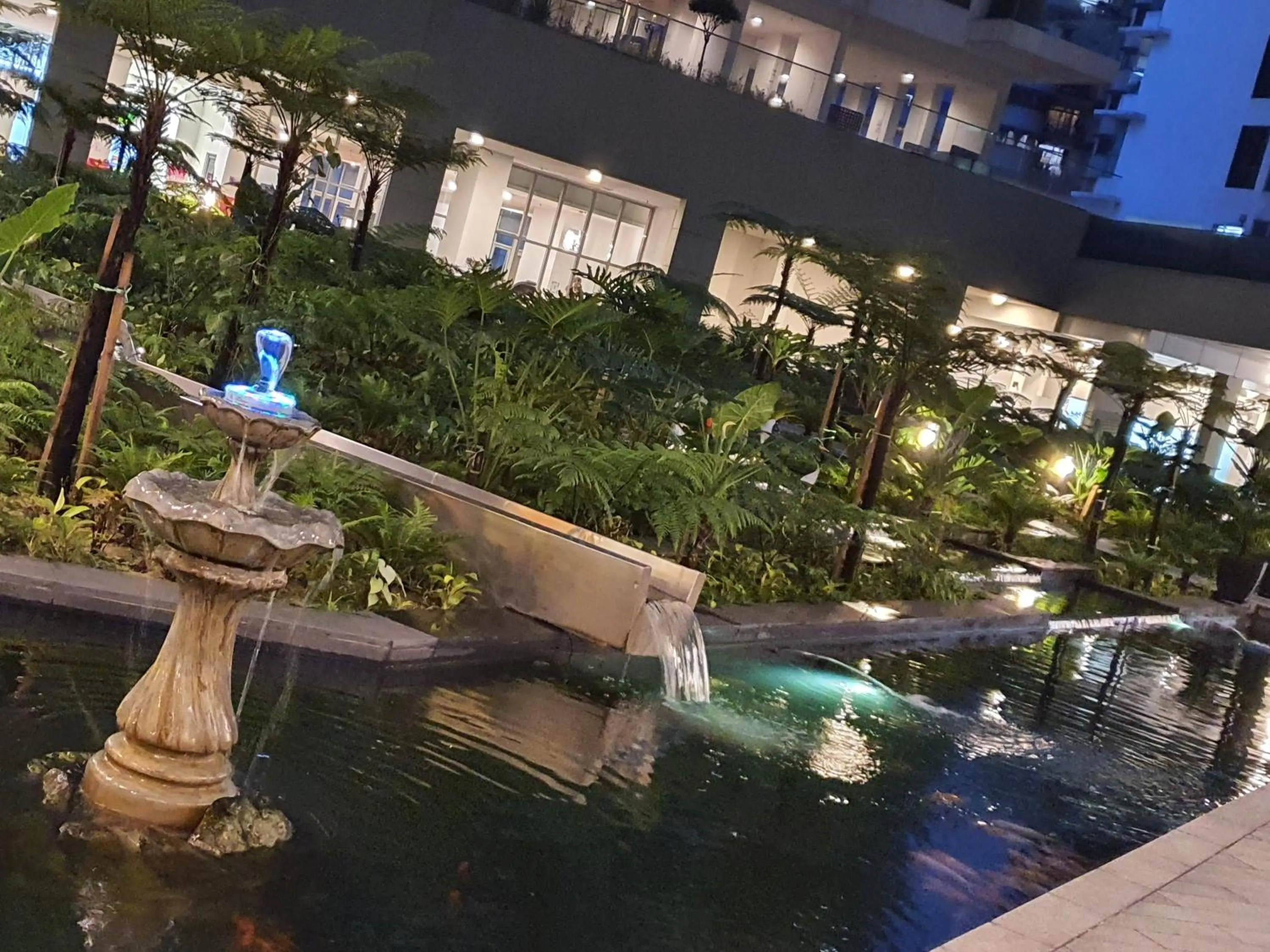 Regalia Residence KLCC View by iLuxHome