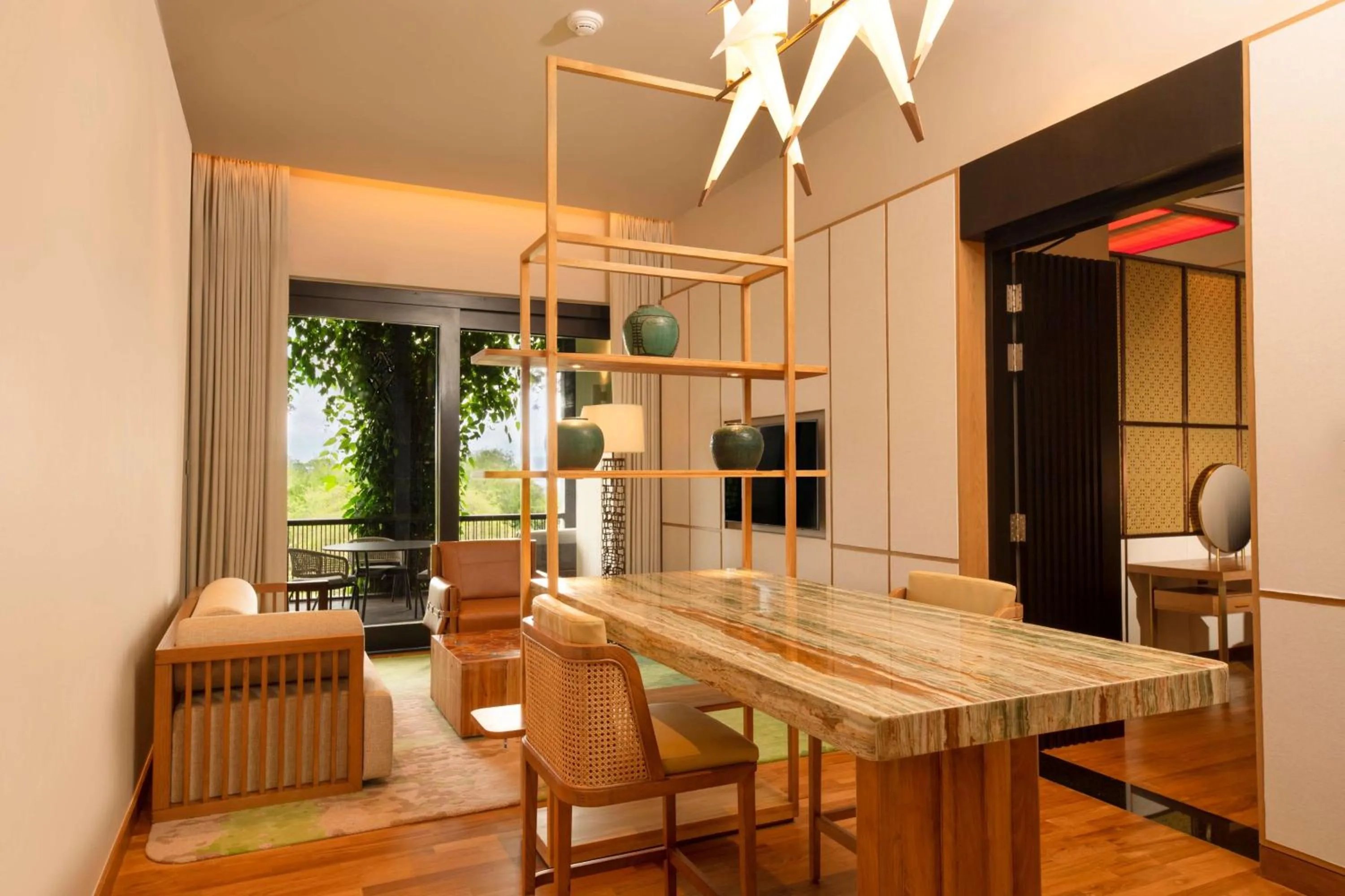 Living room in DoubleTree by Hilton Weerawila Rajawarna Resort