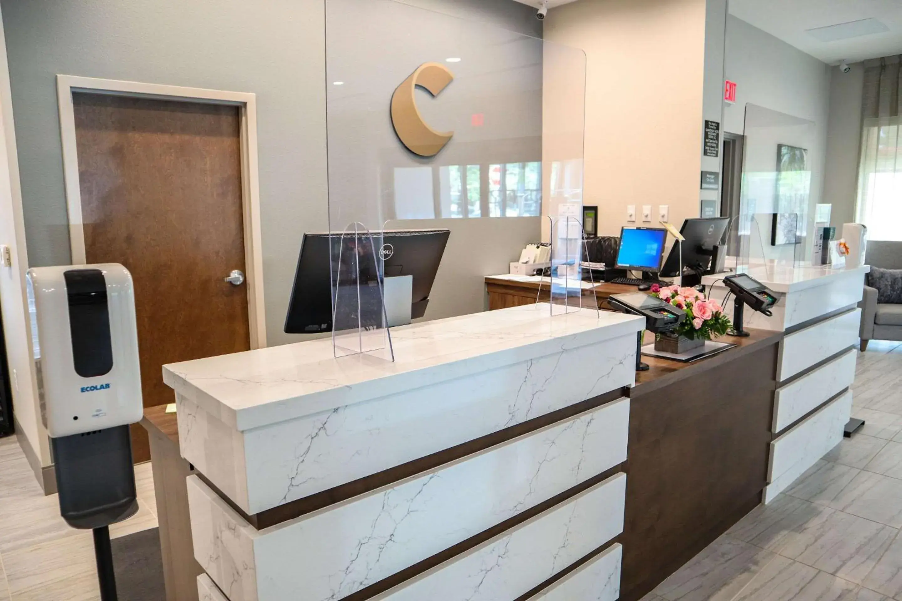 Lobby or reception in Comfort Suites Gainesville Near University Lobby or reception in Comfort Suites Gainesville Near University