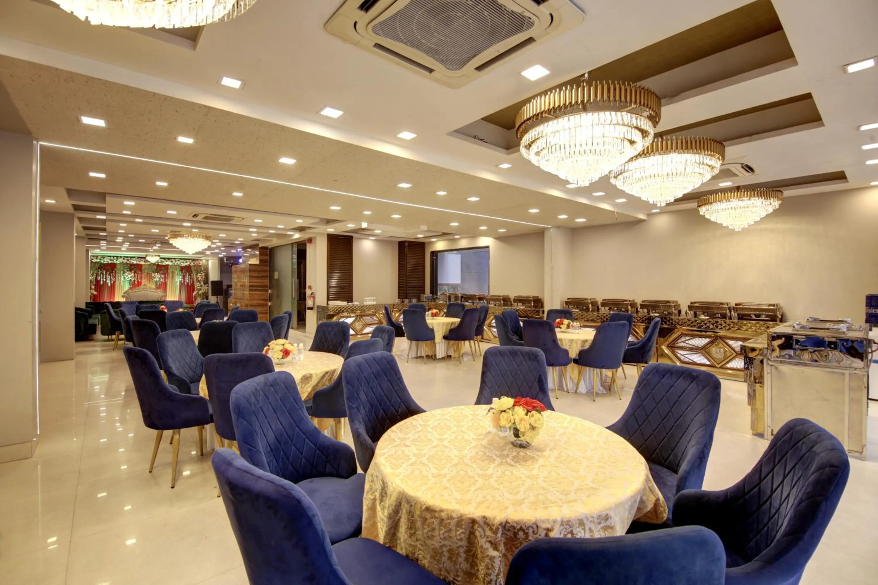 Breakfast in Southwest Inn - Boutique Hotel