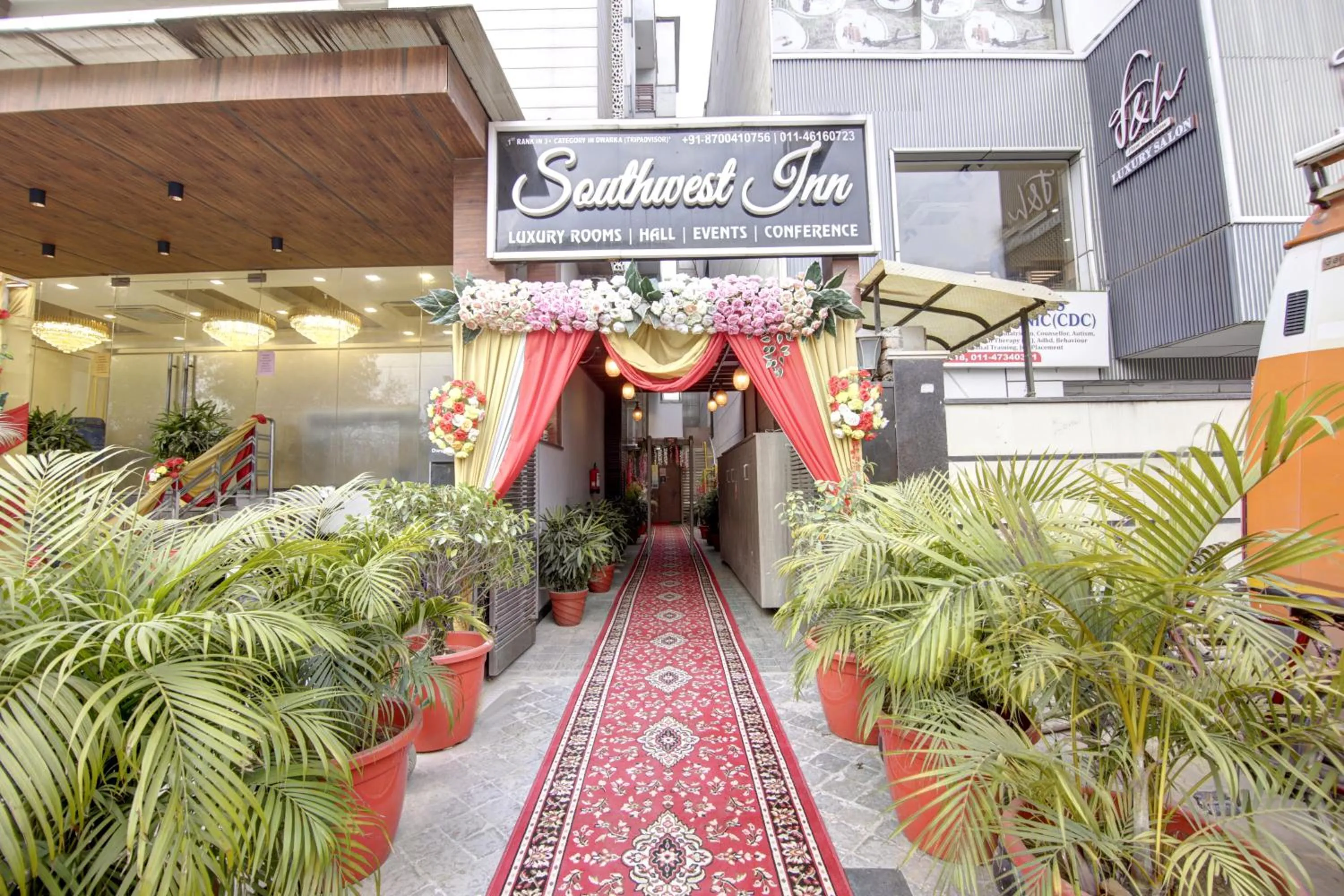 Property building in Southwest Inn - Boutique Hotel