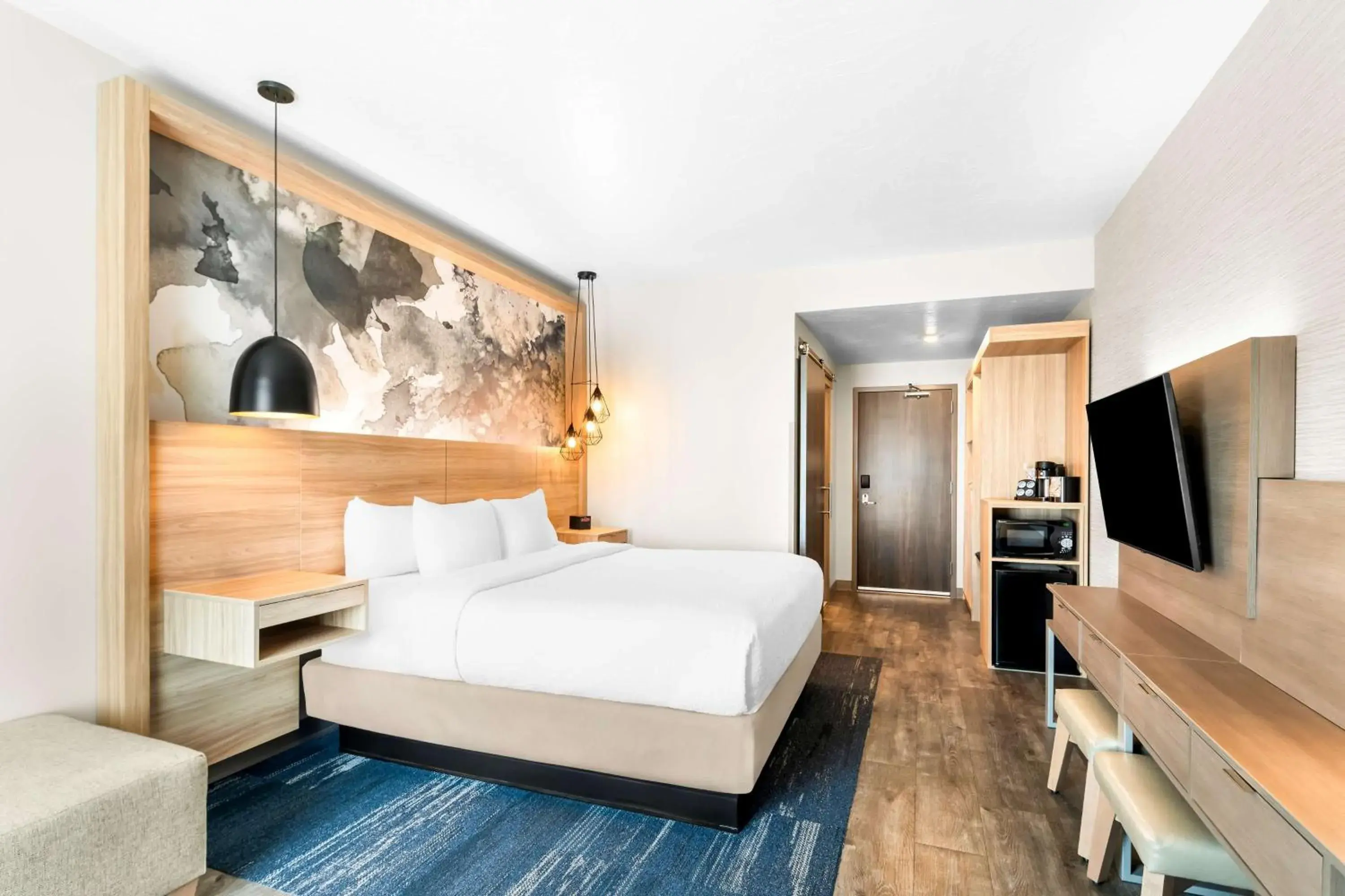 Bedroom, Bed in Best Western Plus Settlers Point Bedroom, Bed in Best Western Plus Settlers Point
