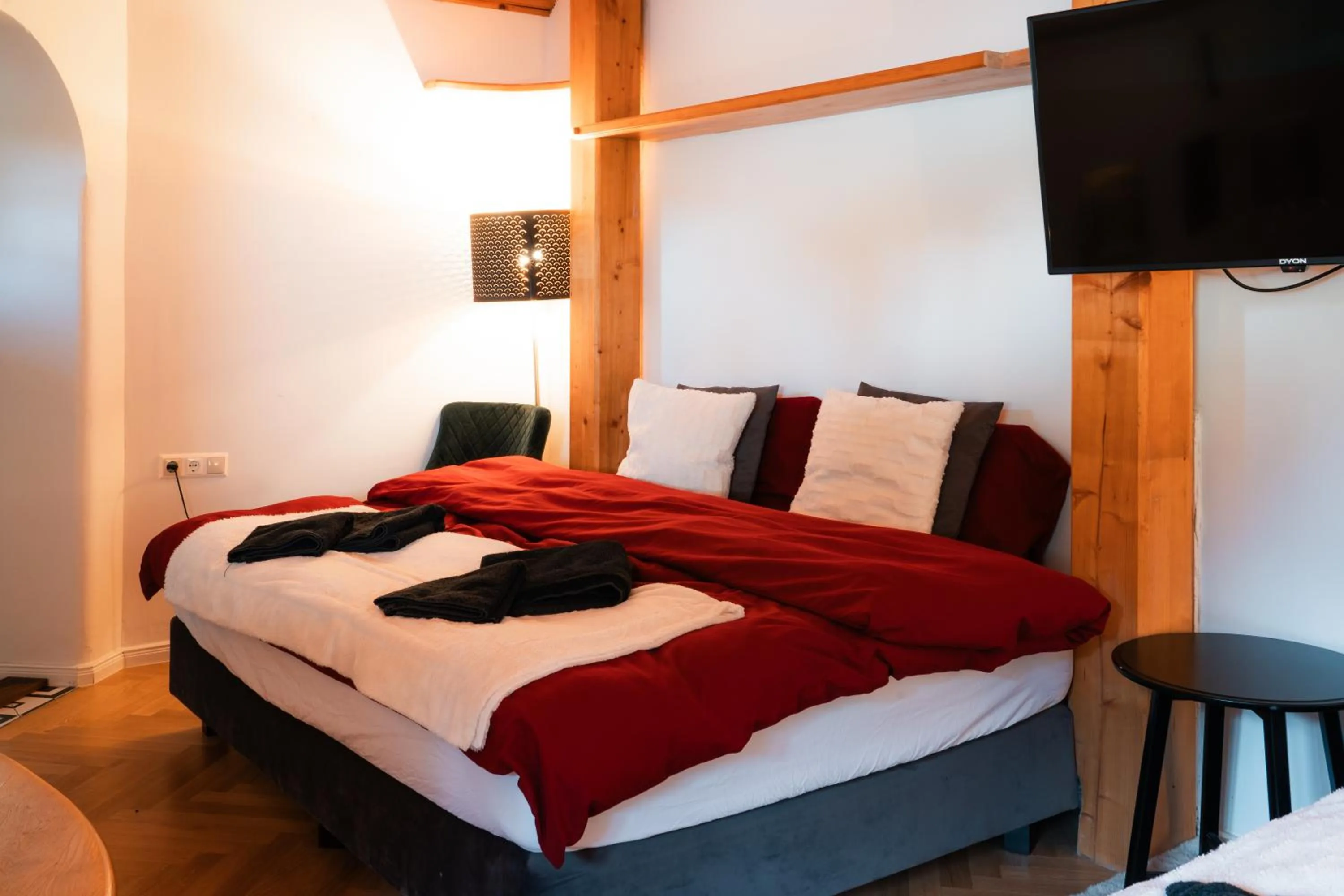 Bedroom, Bed in Hotel Sonnenalm Stuhleck