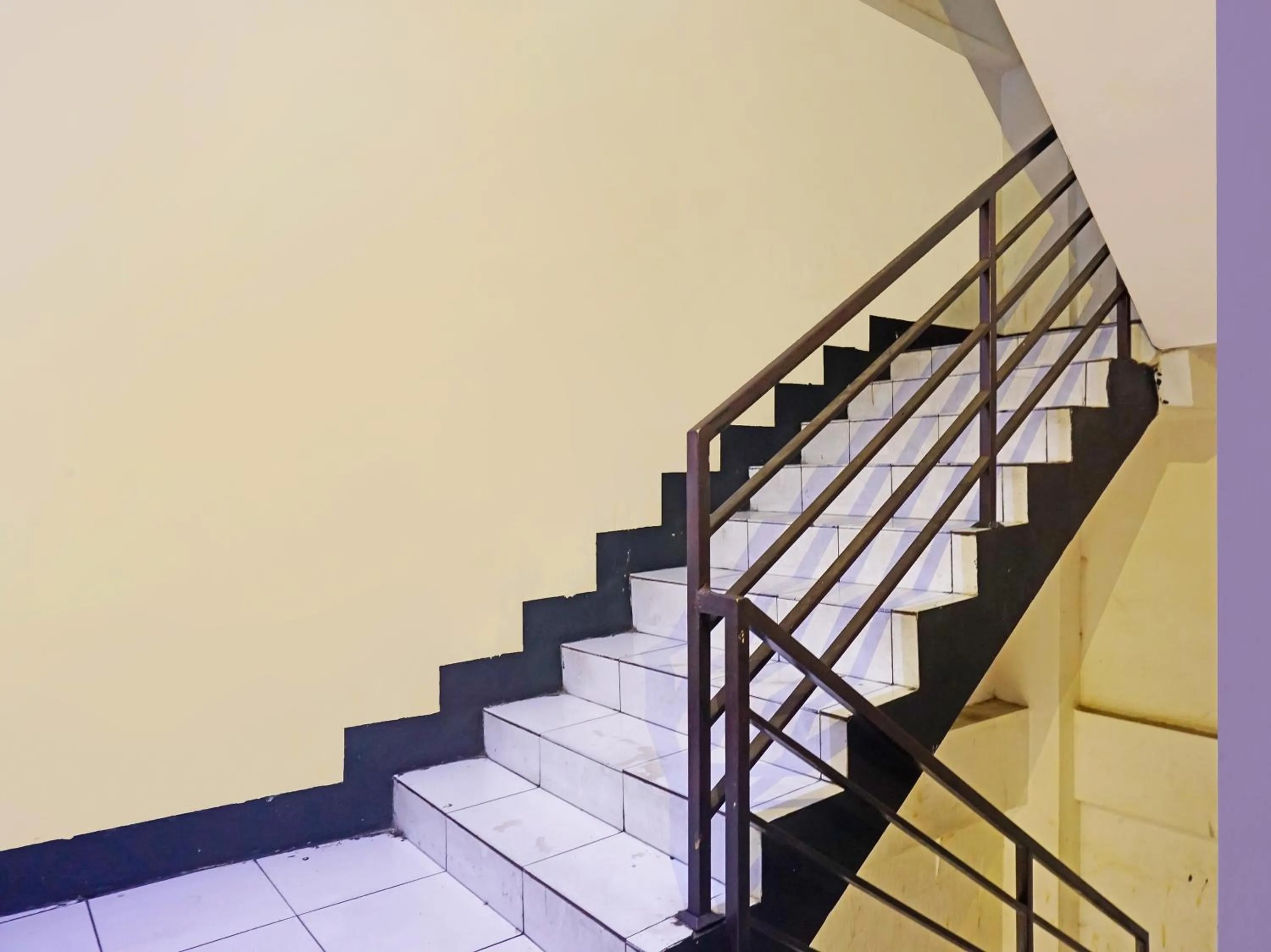 Area and facilities in Lautze Residence