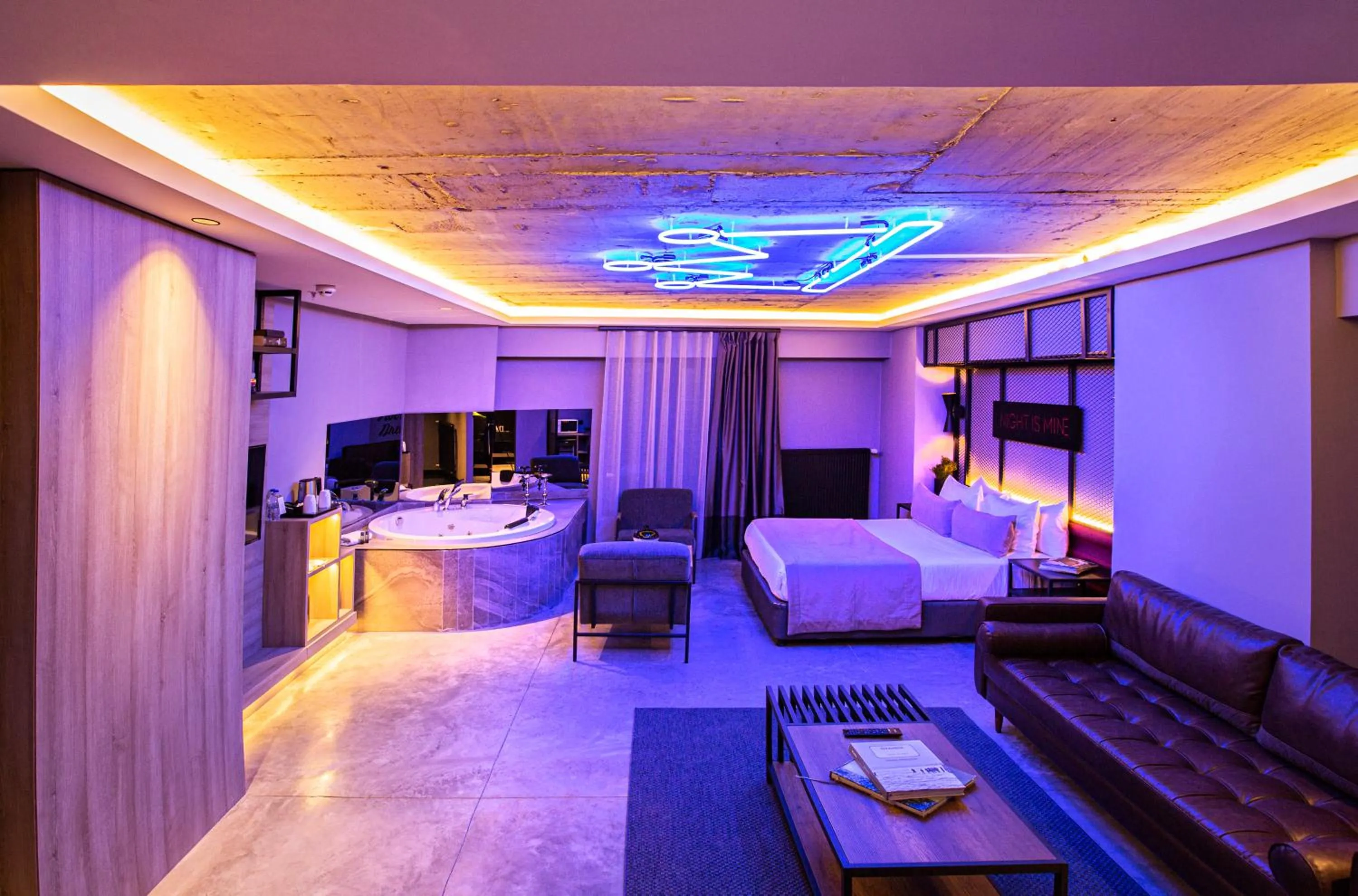 Photo of the whole room, Bed in Cityloft 64