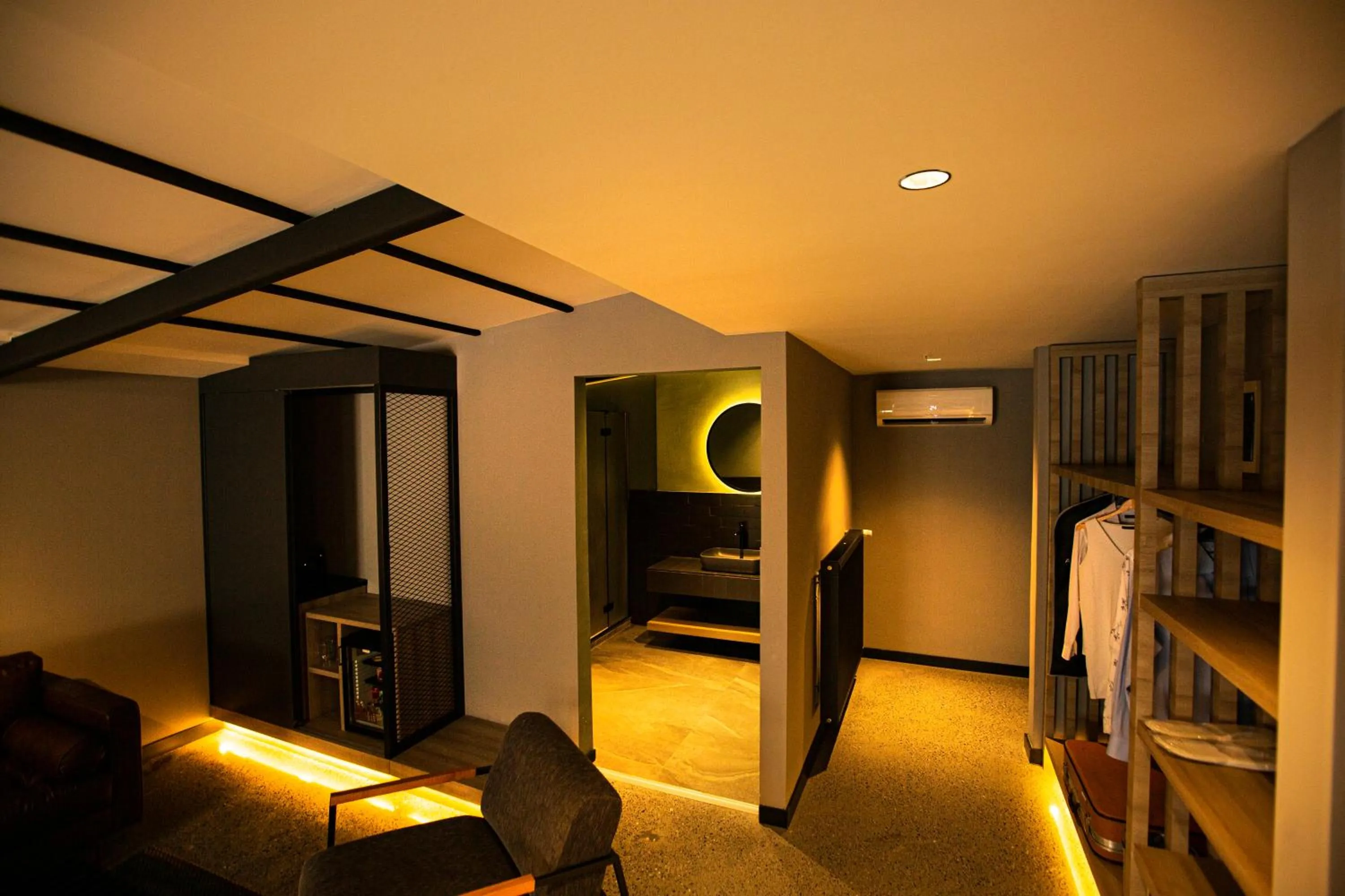 Bathroom, Bed in Cityloft 64