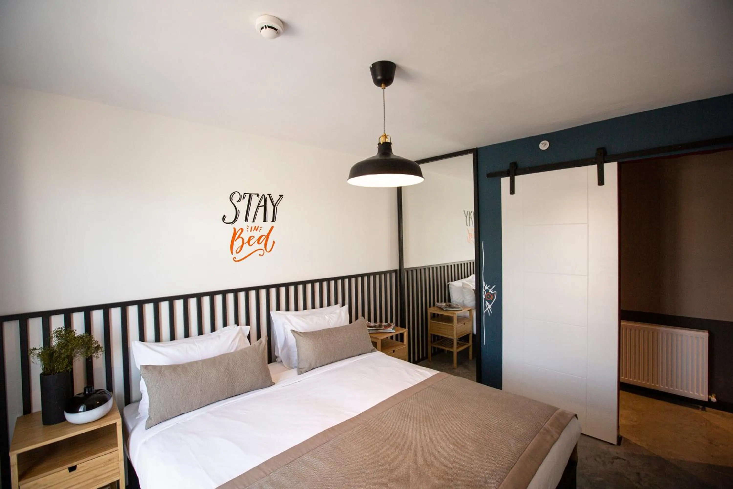 Bedroom, Bed in Cityloft 64