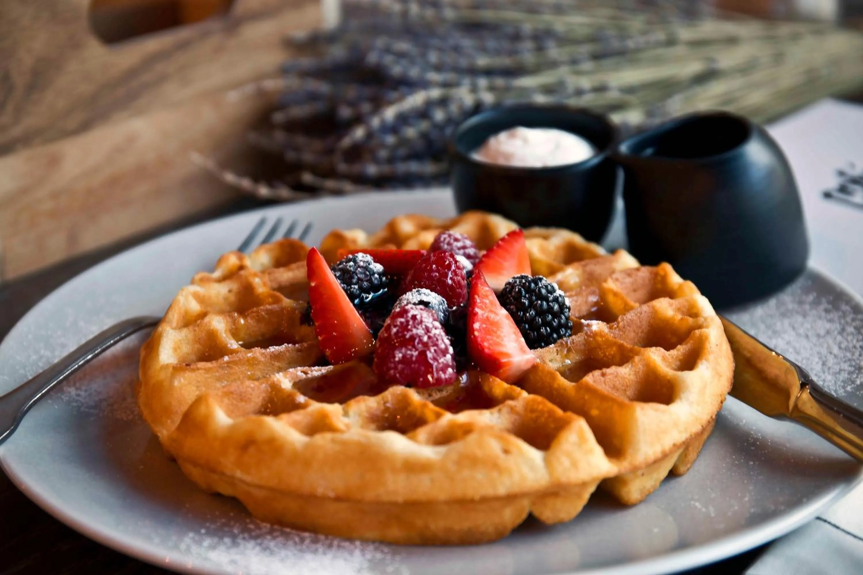 Restaurant/places to eat in Al Maha Arjaan by Rotana