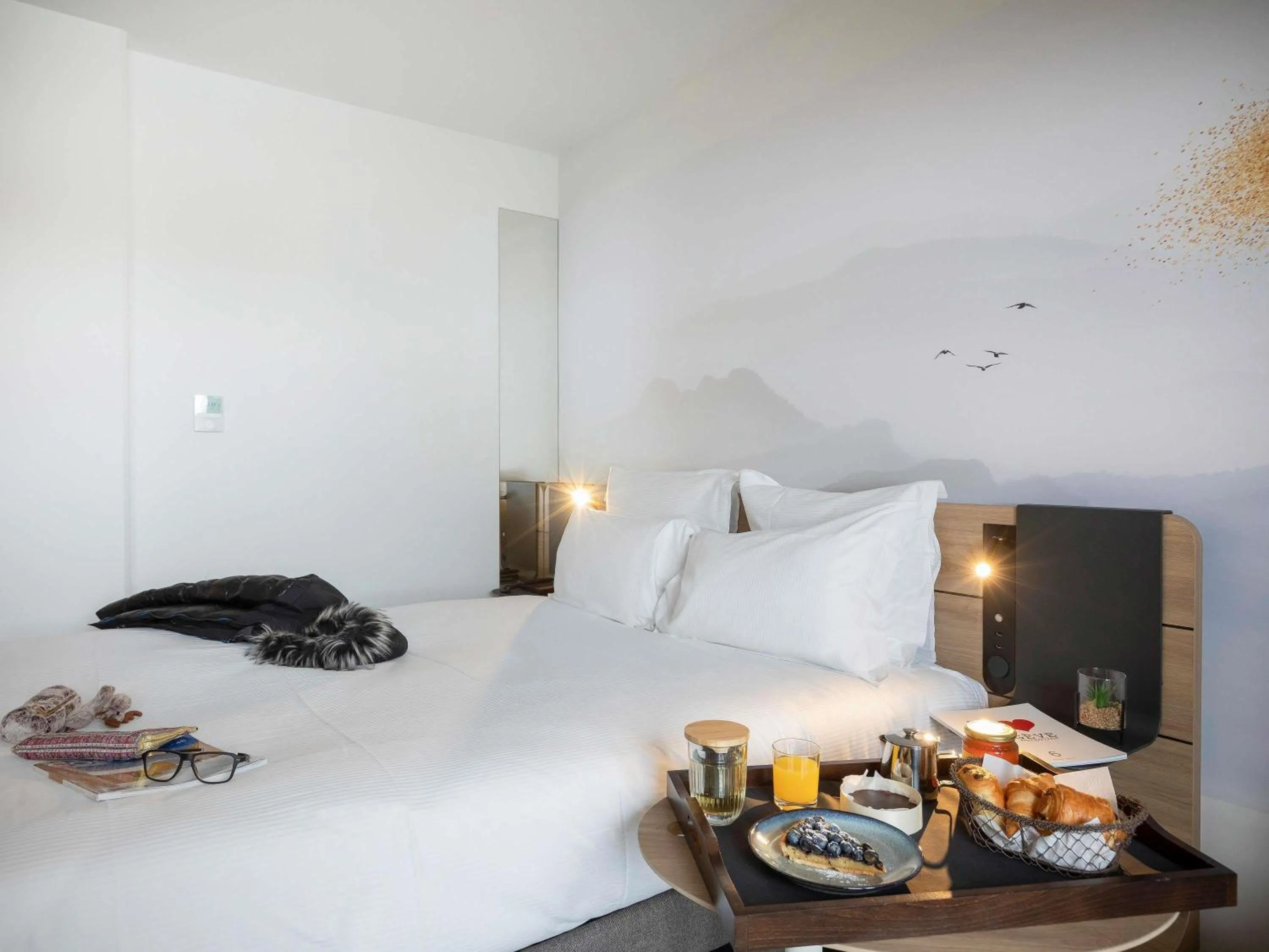 Bedroom, Bed in Novotel Megève Mont-Blanc