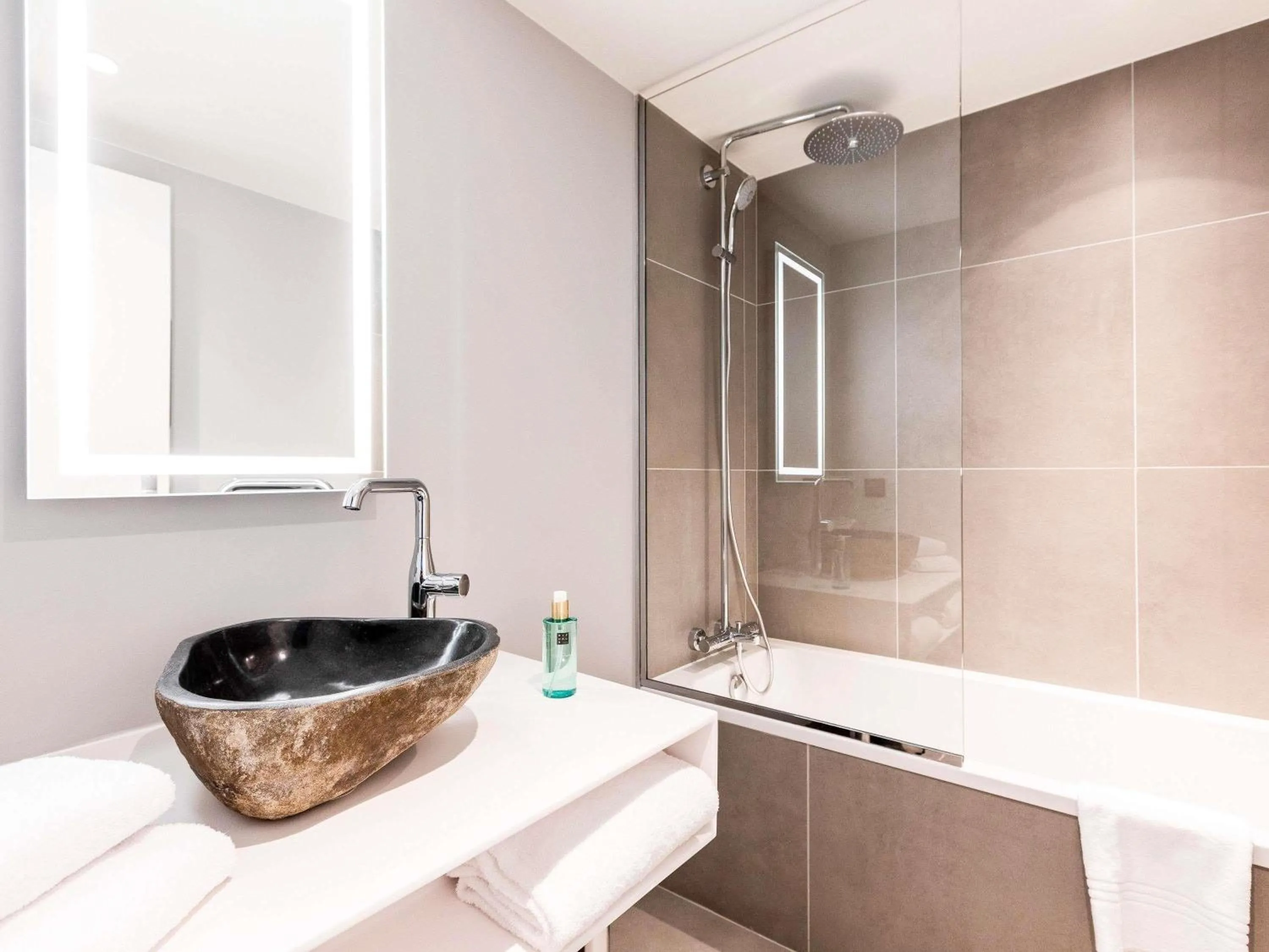 Bedroom in Novotel Megève Mont-Blanc