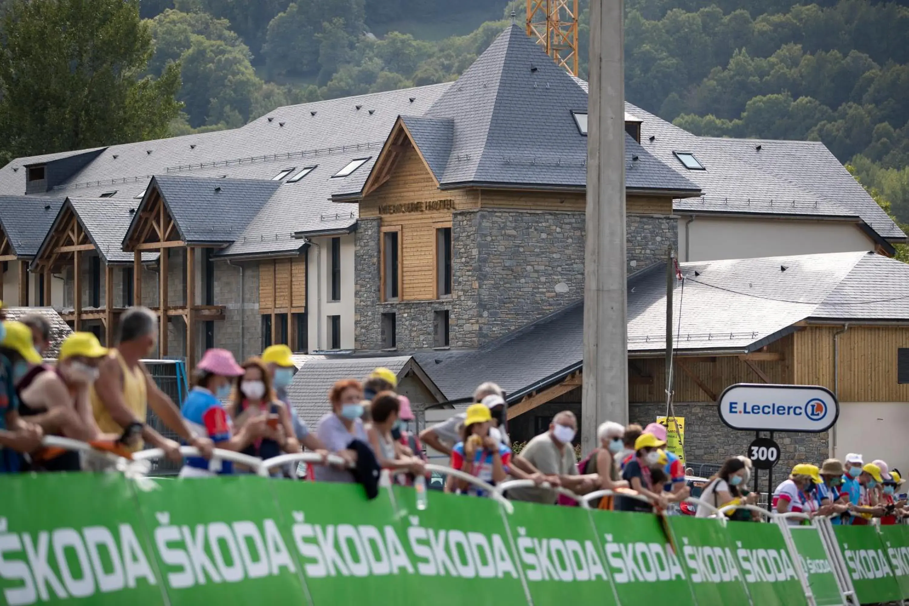 Property building in Mercure Peyragudes Loudenvielle Pyrénées Property building in Mercure Peyragudes Loudenvielle Pyrénées