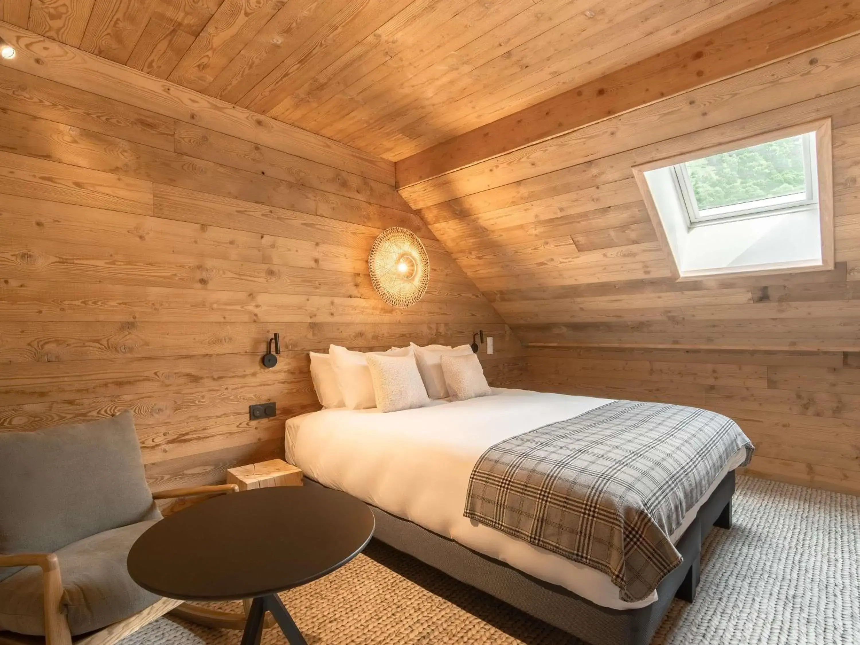 Bedroom, Bed in Mercure Peyragudes Loudenvielle Pyrénées Bedroom, Bed in Mercure Peyragudes Loudenvielle Pyrénées