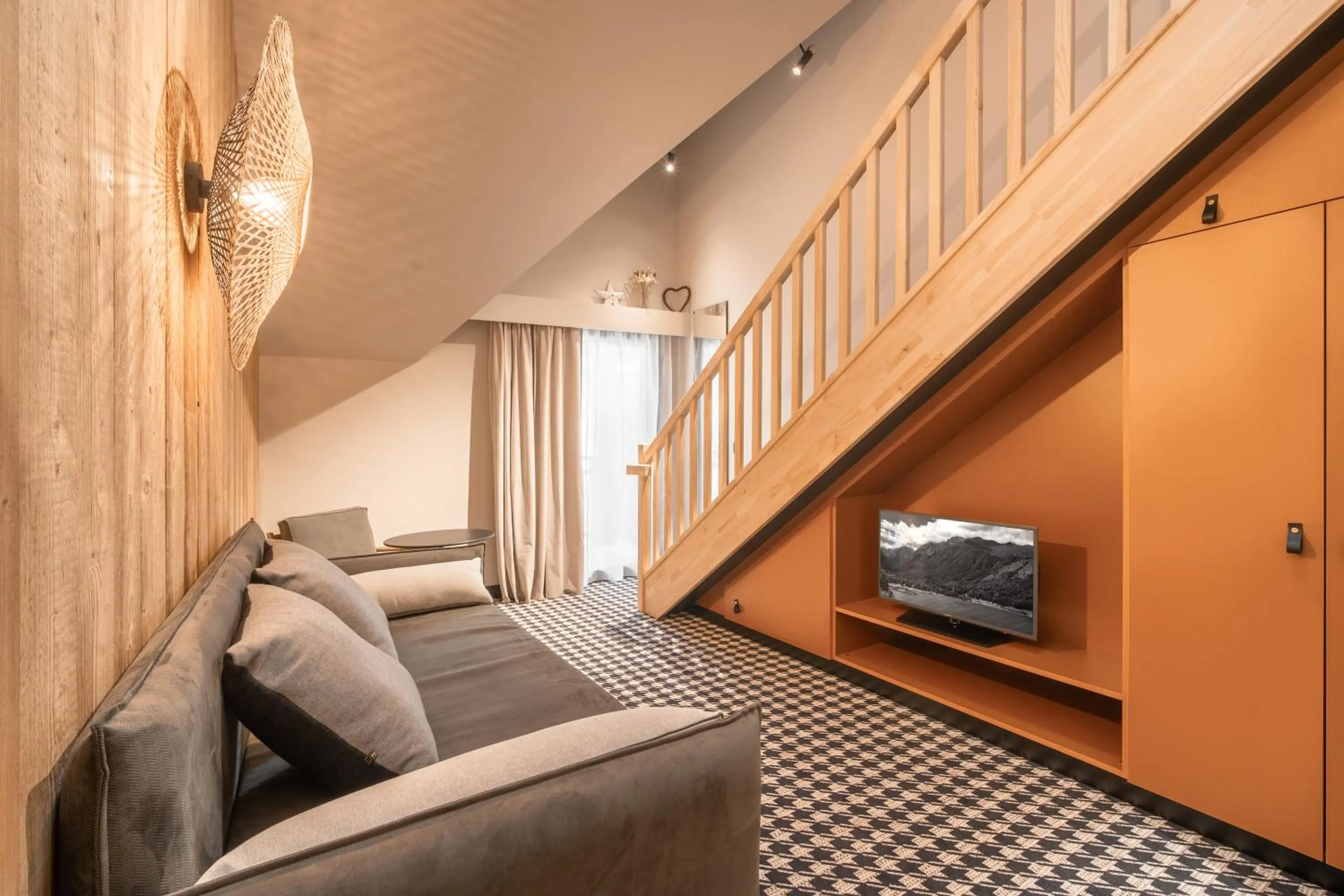 Photo of the whole room in Mercure Peyragudes Loudenvielle Pyrénées