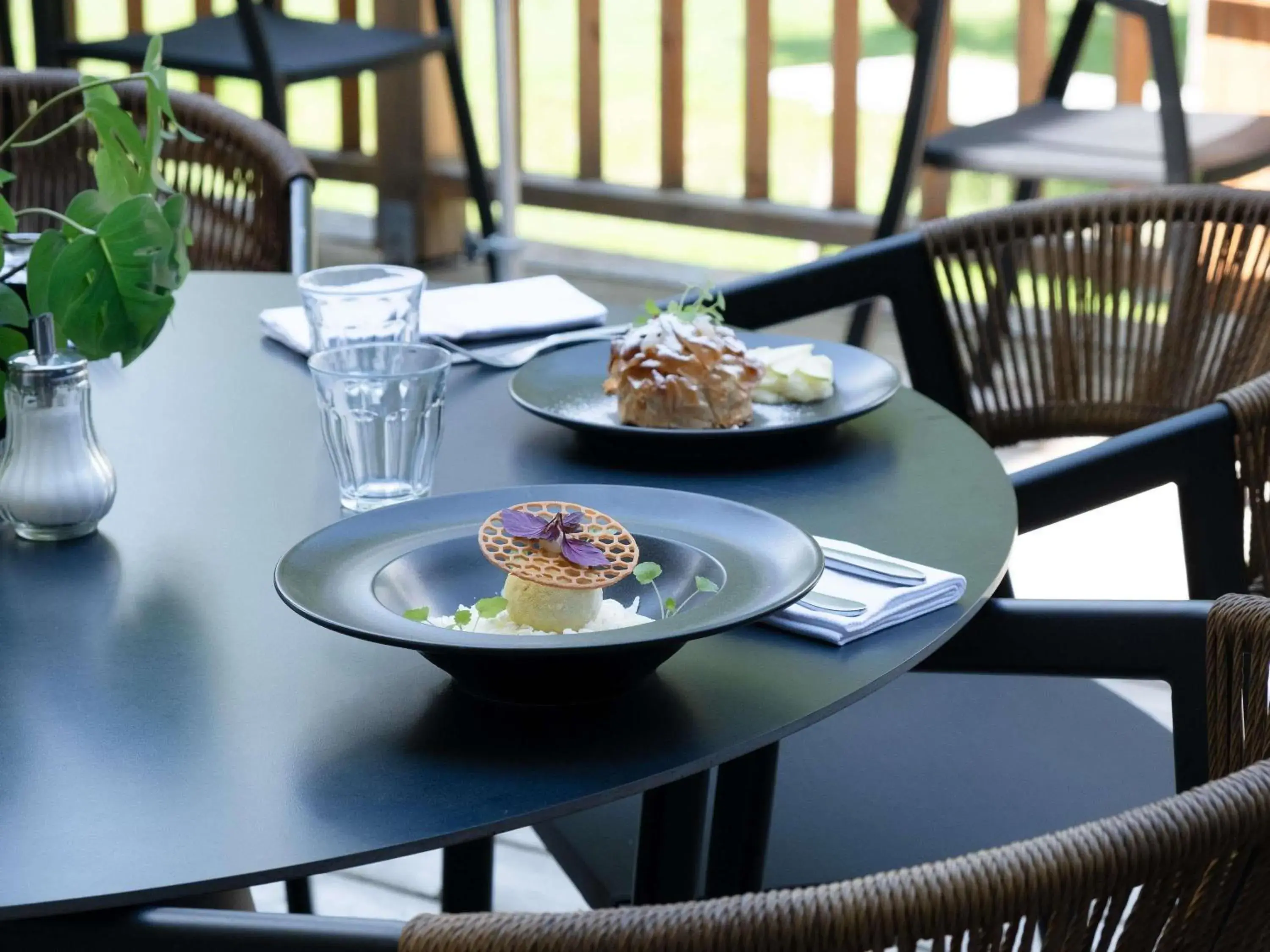 Restaurant/places to eat in Mercure Peyragudes Loudenvielle Pyrénées Restaurant/places to eat in Mercure Peyragudes Loudenvielle Pyrénées