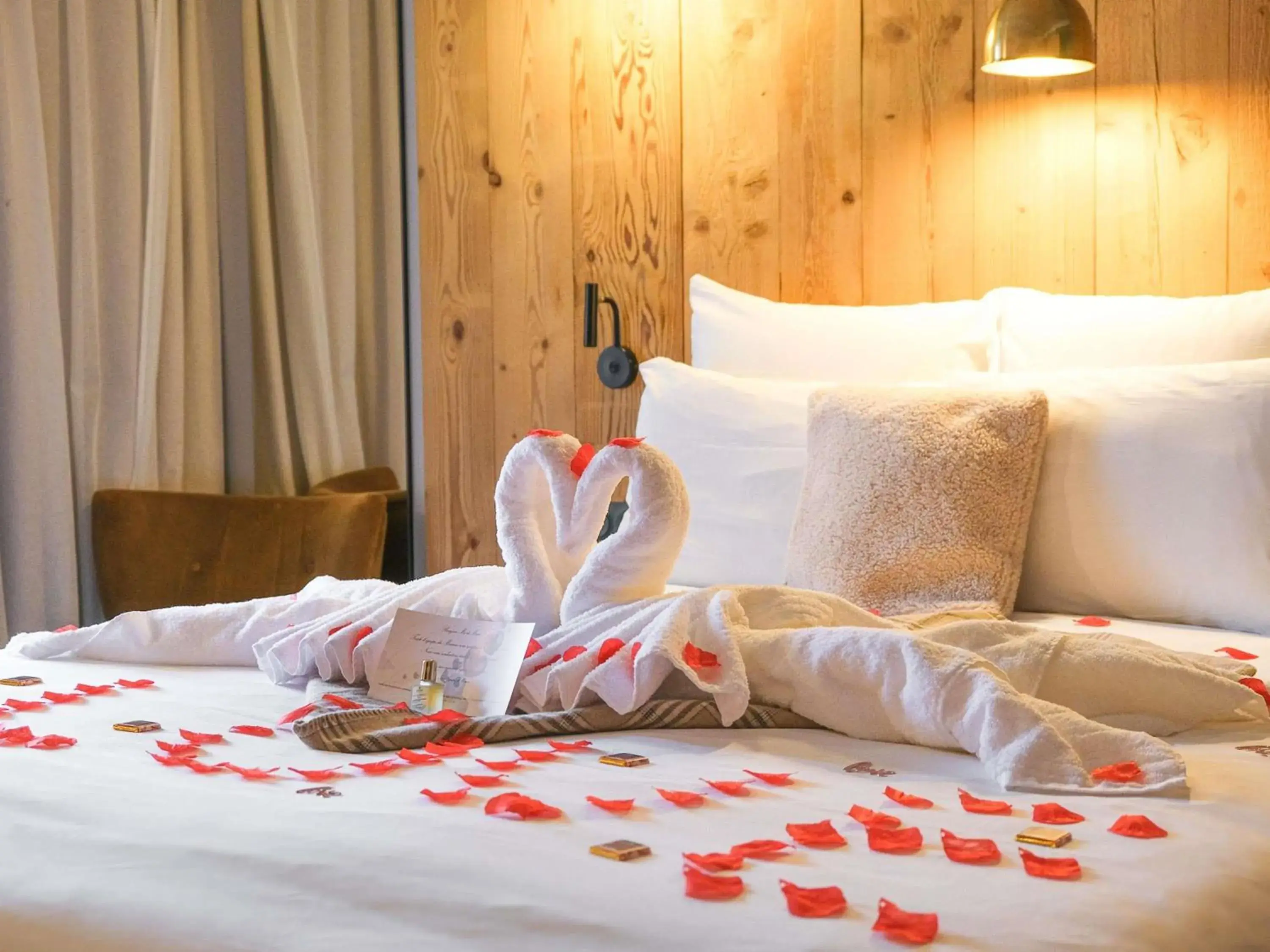 Sports, Bed in Mercure Peyragudes Loudenvielle Pyrénées Sports, Bed in Mercure Peyragudes Loudenvielle Pyrénées