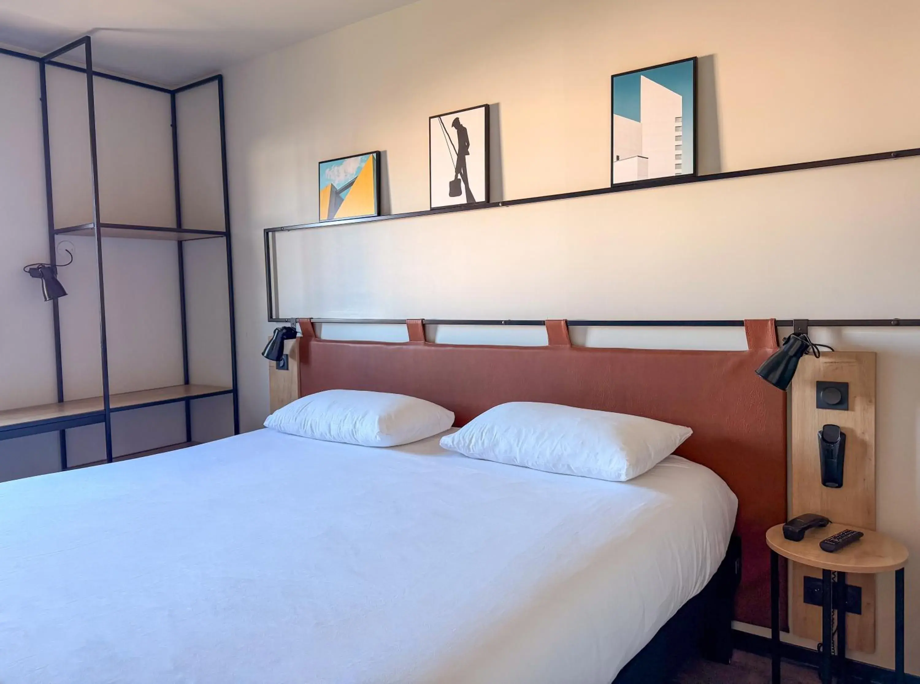 Bedroom, Bed in Ibis Lunel Petite Camargue Bedroom, Bed in Ibis Lunel Petite Camargue