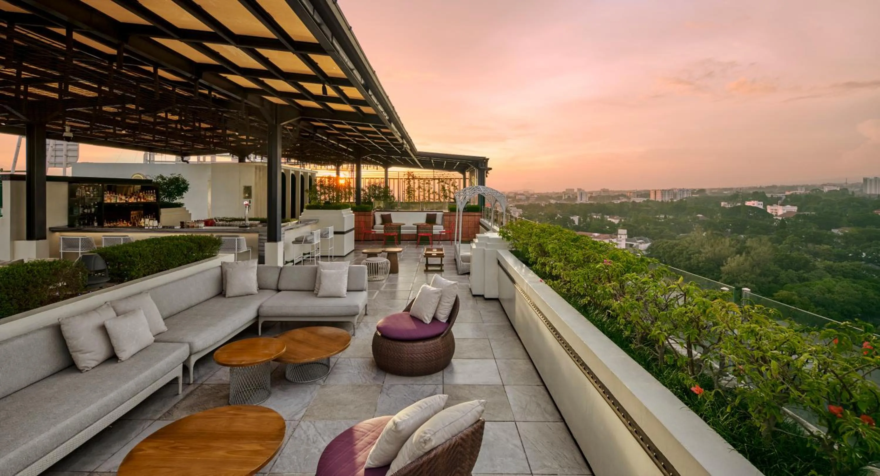 Restaurant/places to eat in Pullman Bandung Grand Central